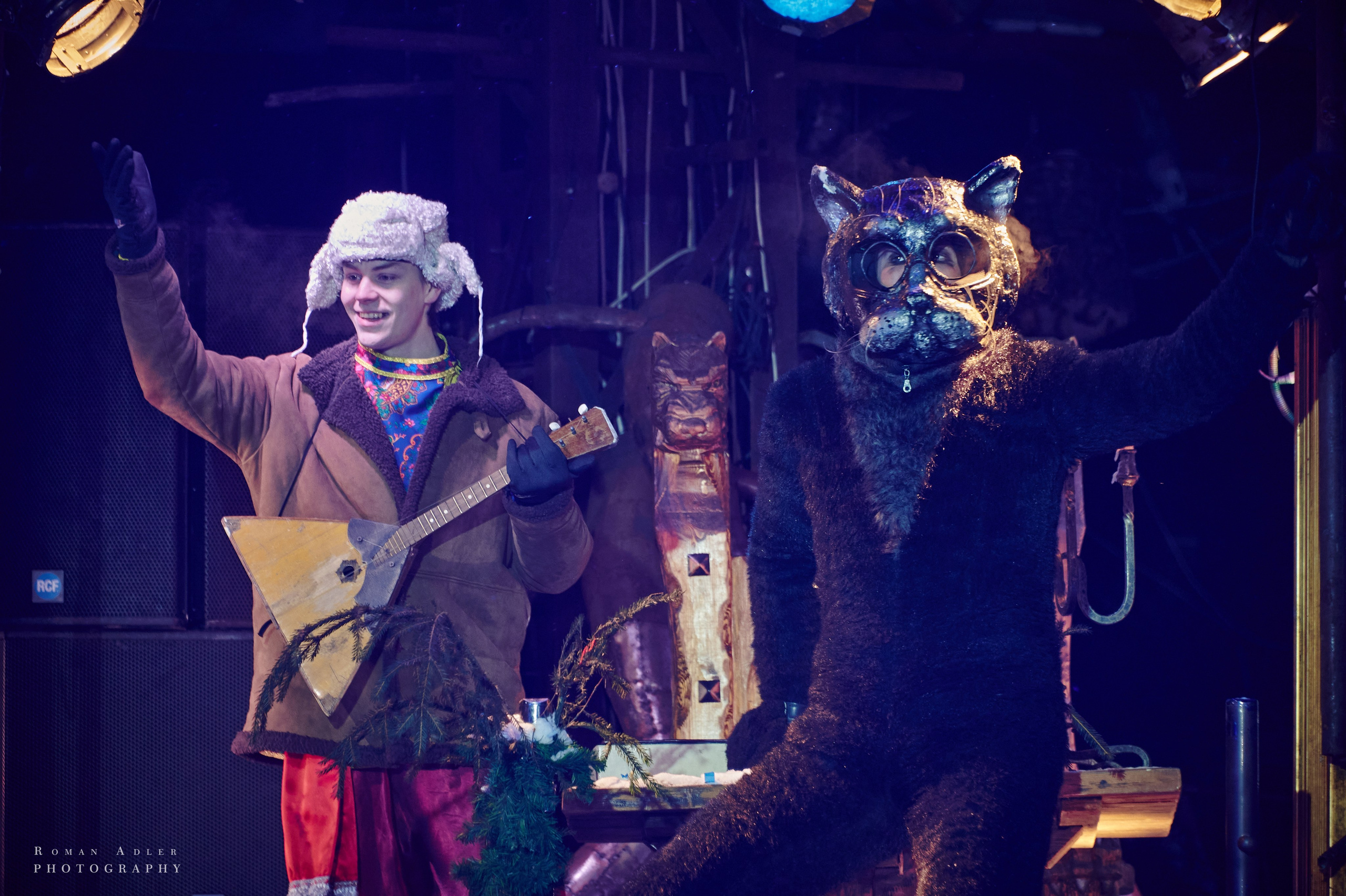 Новогодняя сказка от Ночных волков. Фотограф Роман Адлер