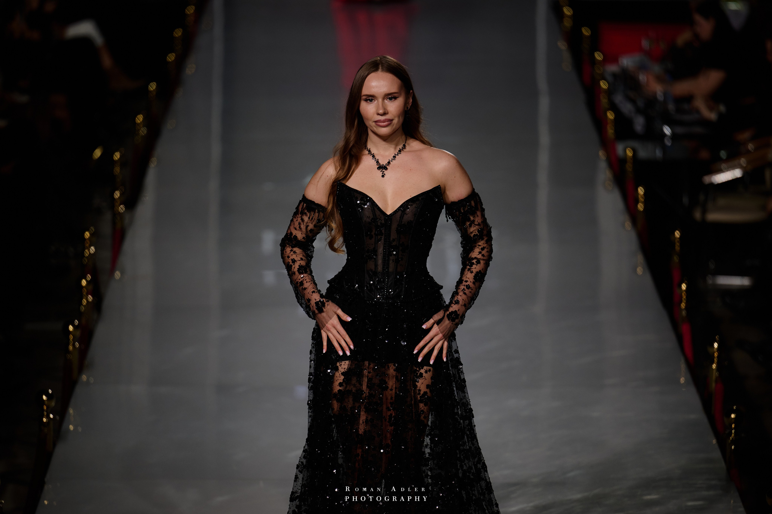 ESTET FASHION WEEK ОСЕНЬ — 2025. Фотограф Роман Адлер