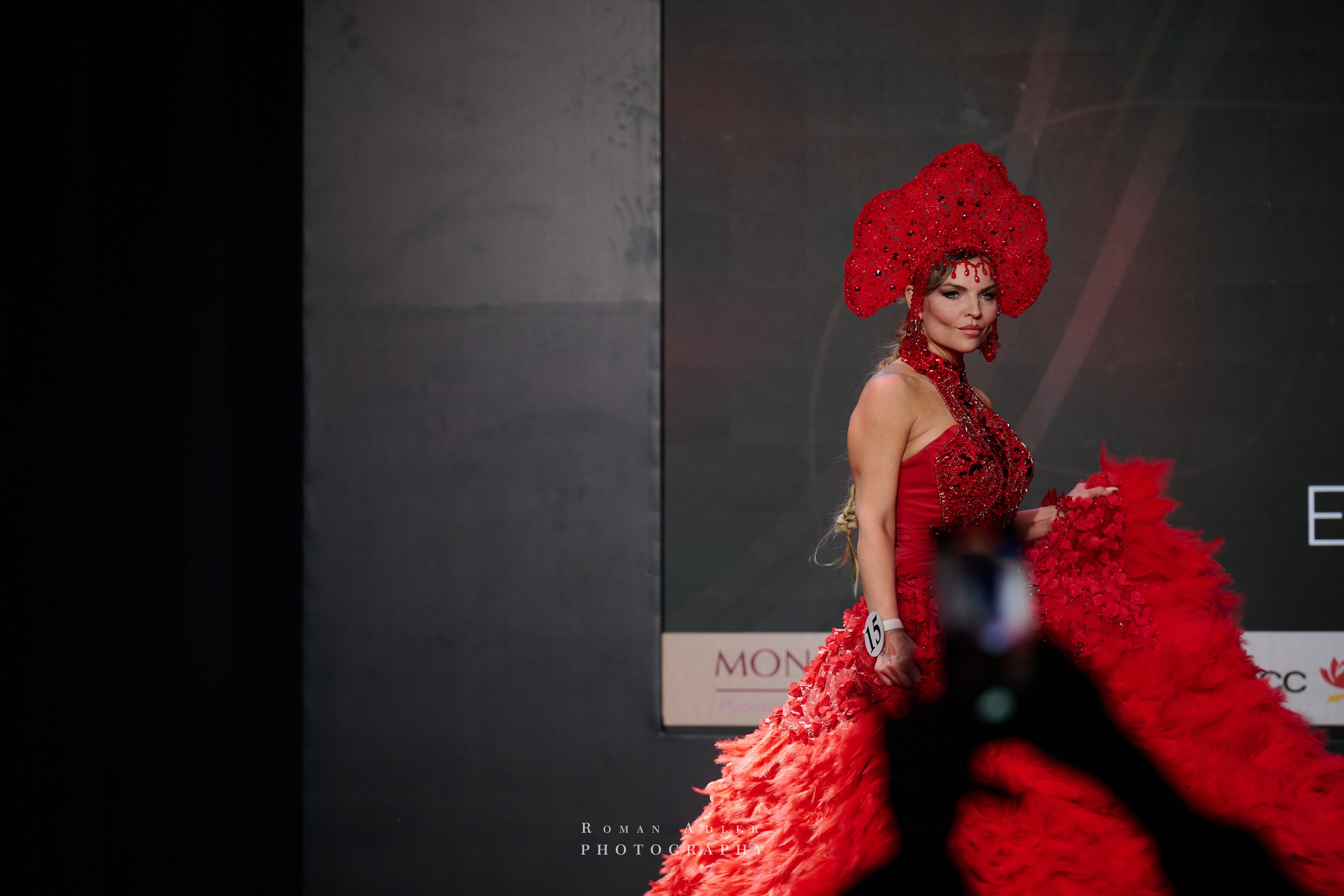 Королева Москвы и Московской области. Фотограф Роман Адлер