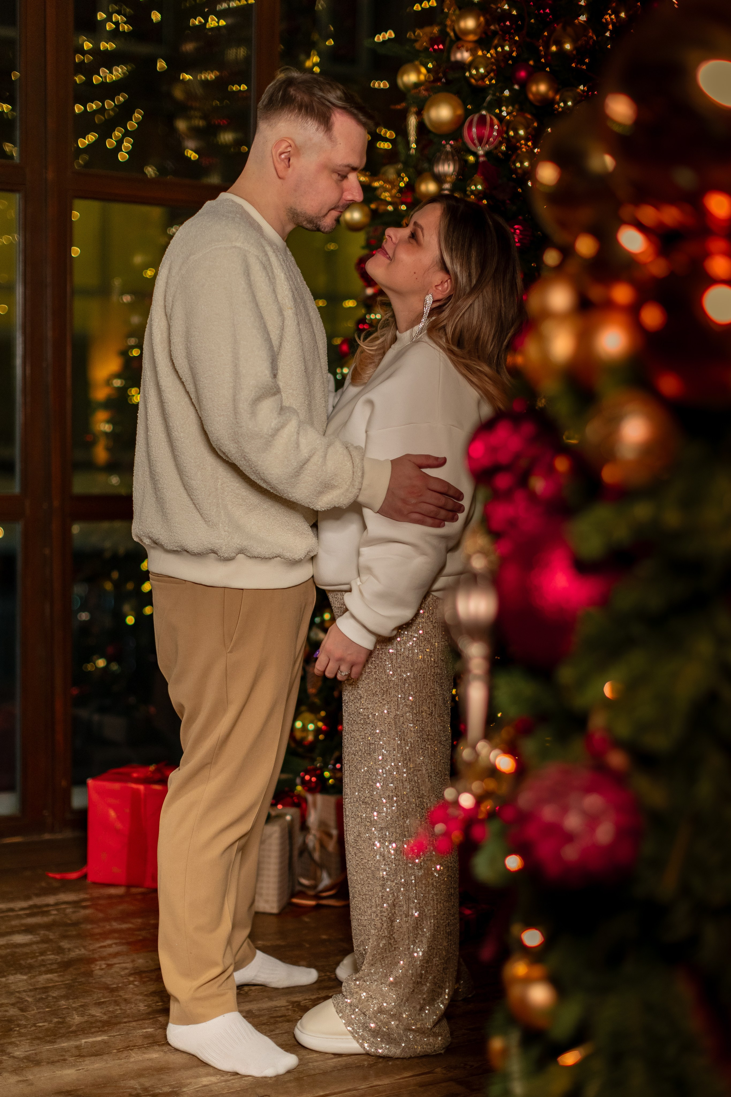 Фотосессии в Famous студии зал Оскар. Фото и видео Москва. Свадебный фотограф, видеограф, фотосессии, видеосъемка