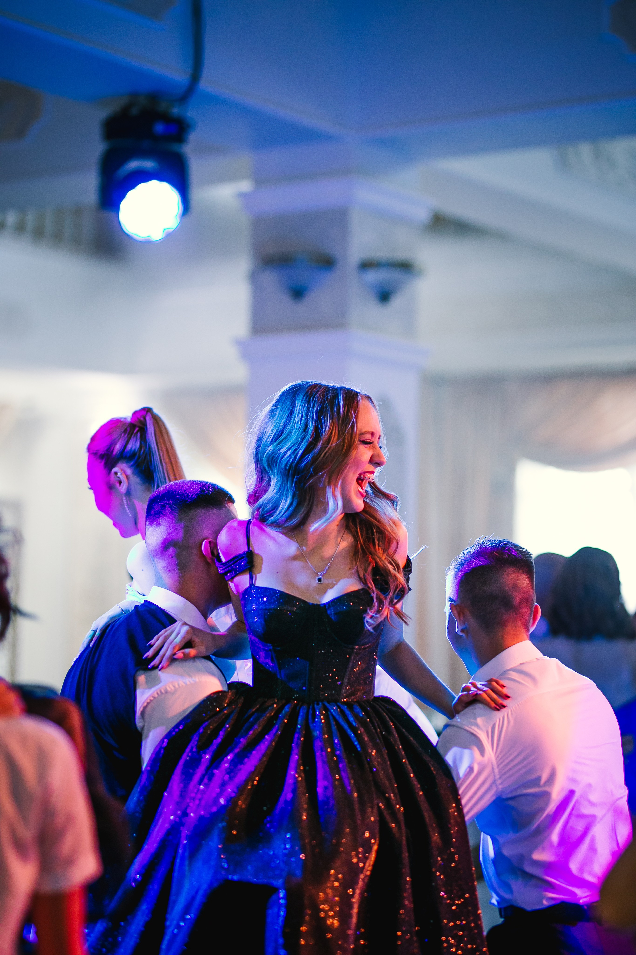 Последний звонок и выпускной. Фотограф в Крыму