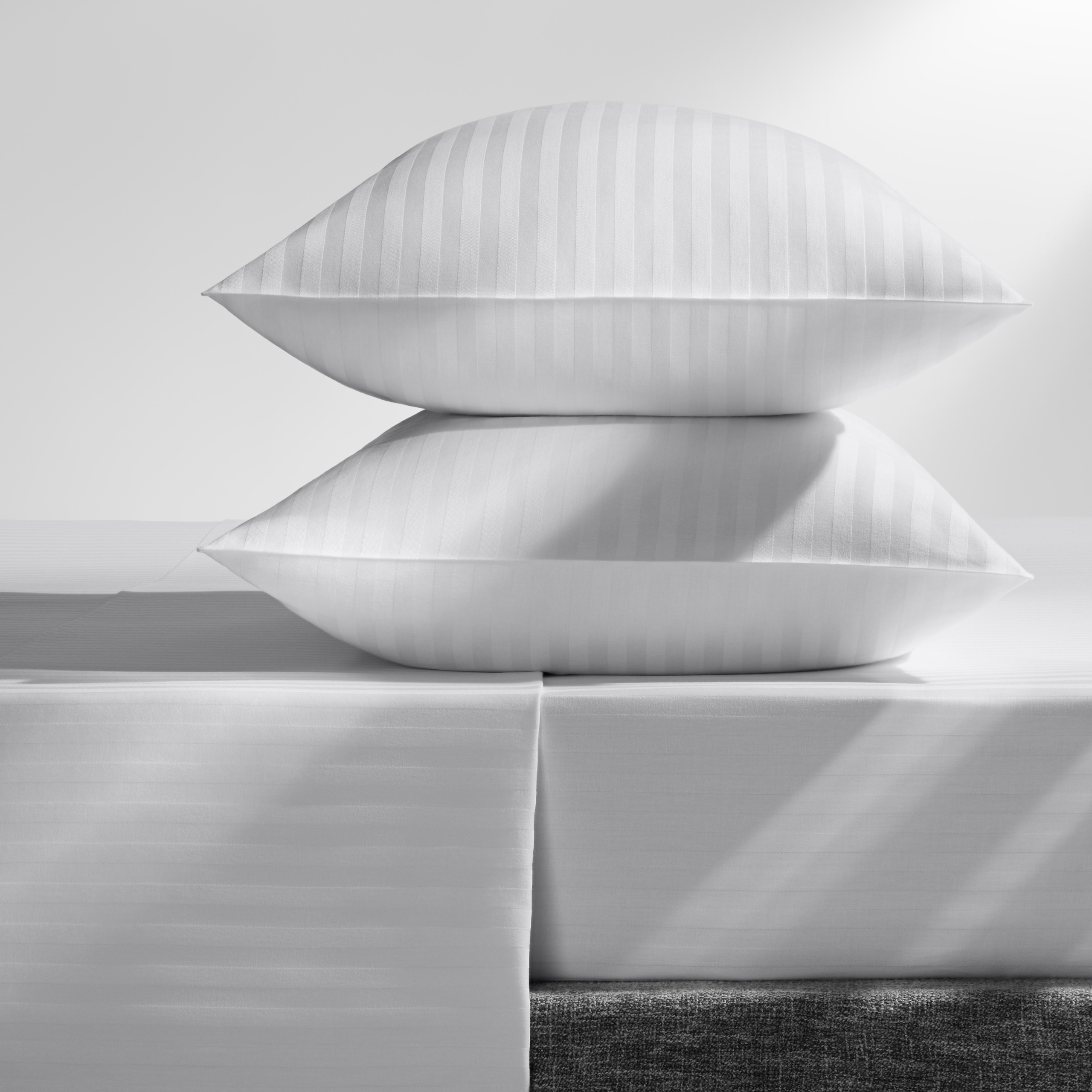 Постельное белье Pragma (страйп). Олег Дмитриев