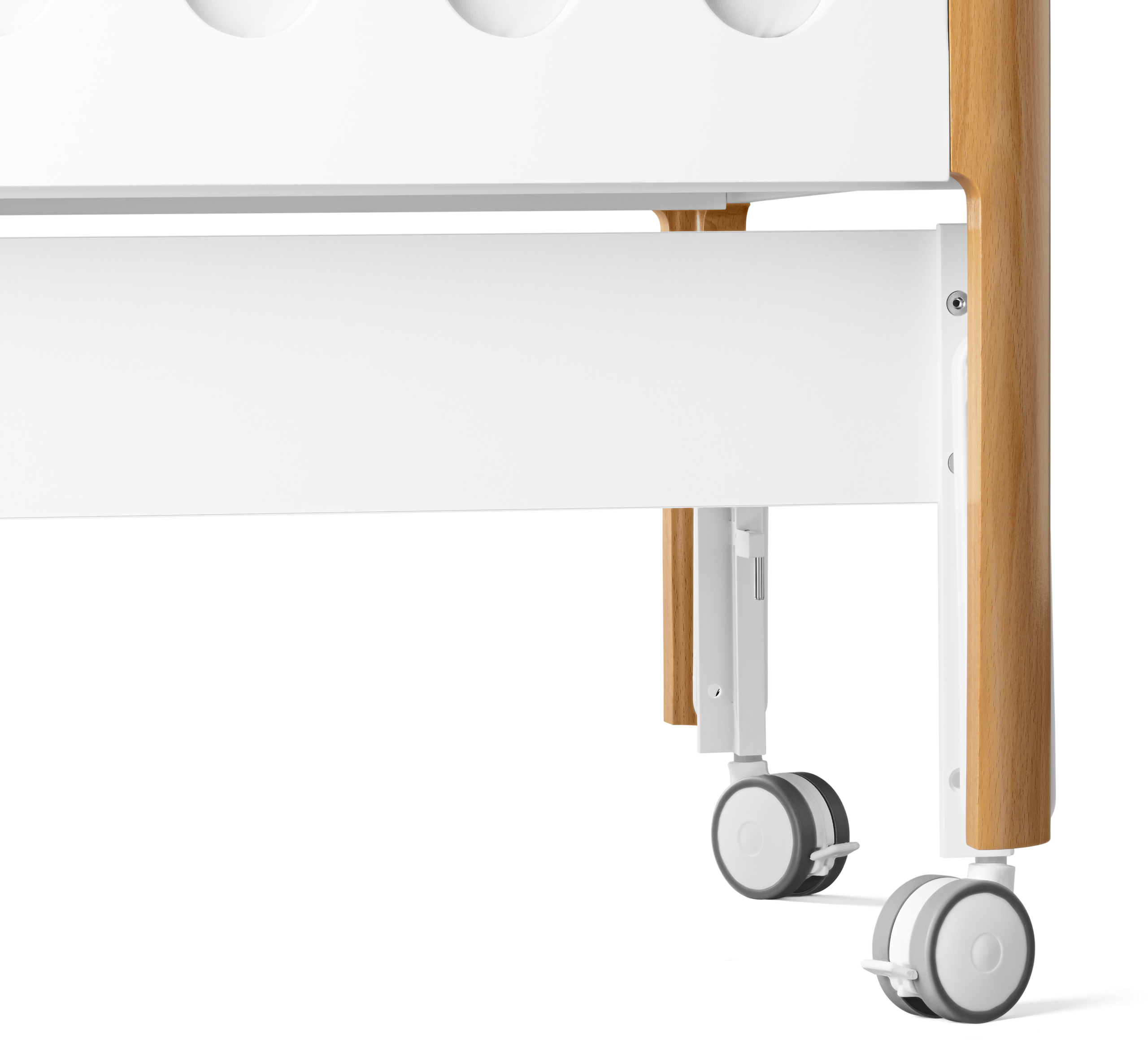 Детская кроватка Junion. Олег Дмитриев