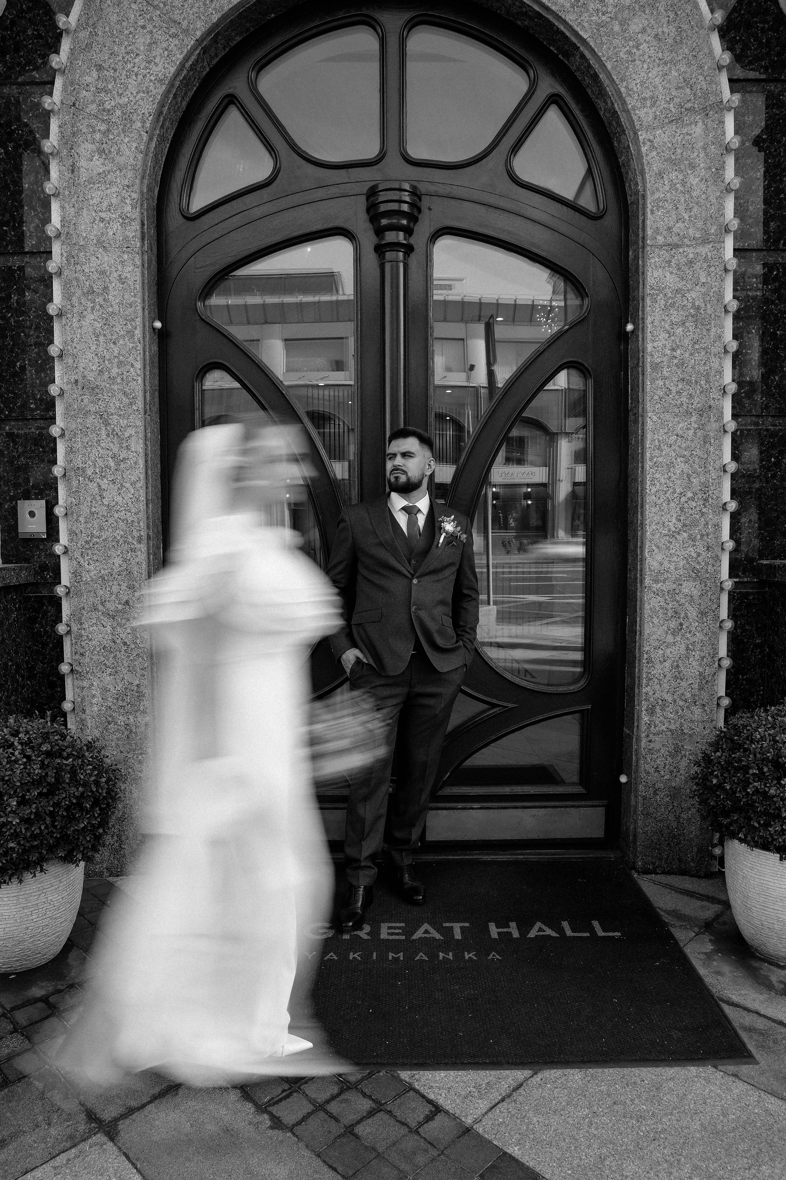 Wake each other up in the morning. Свадебный фотограф FOTOKEYT