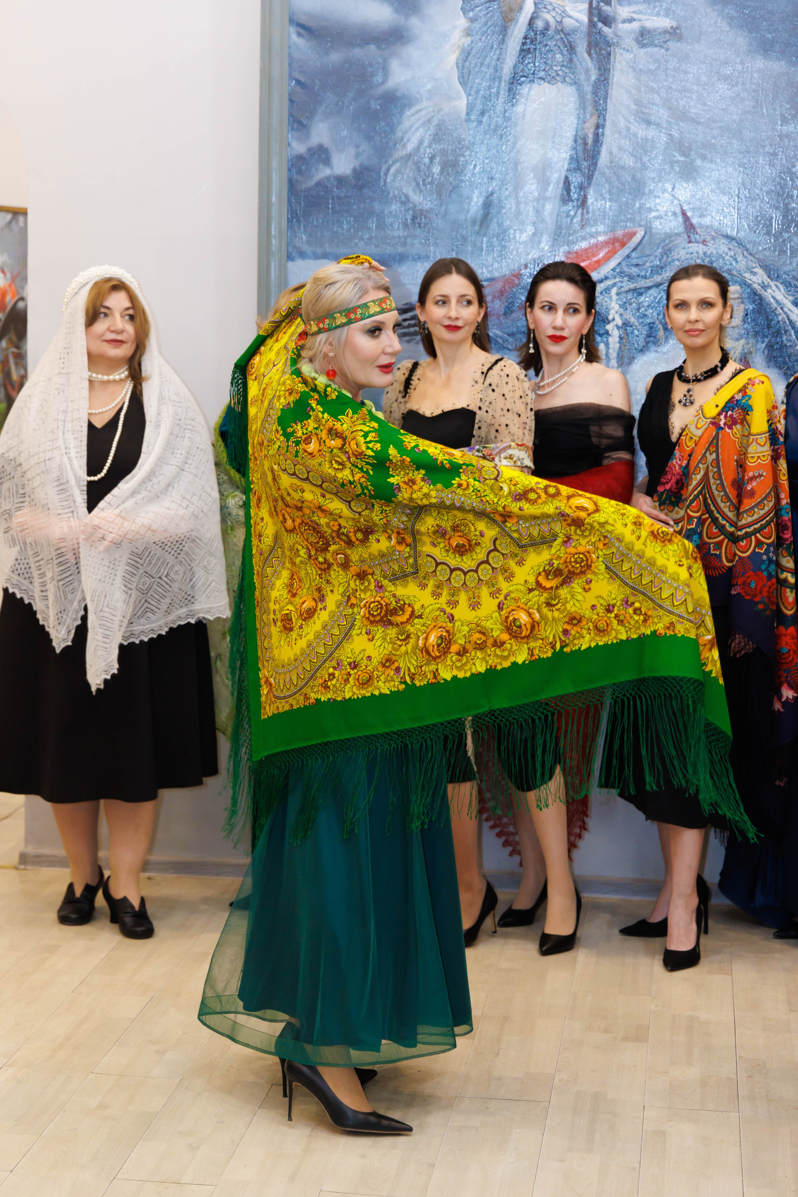 Показ в Музее славянской культуры, 2025. Коллекционер и искусствовед Олеся Ястребова