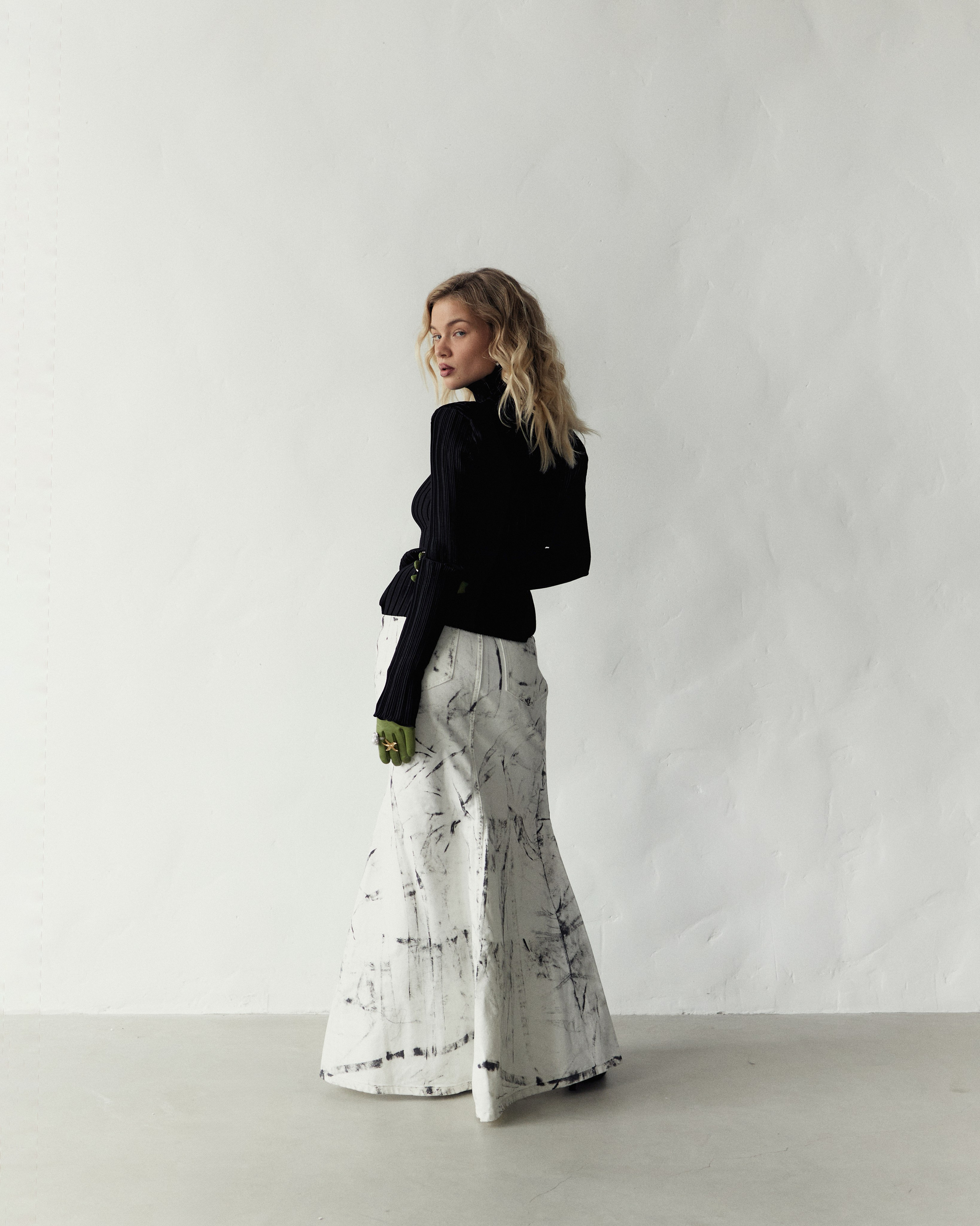 Vasilisa. Влада Зюзина — adalwzet posmotri — коммерческий фотограф в Москве — портретный фотограф, фотограф для брендов