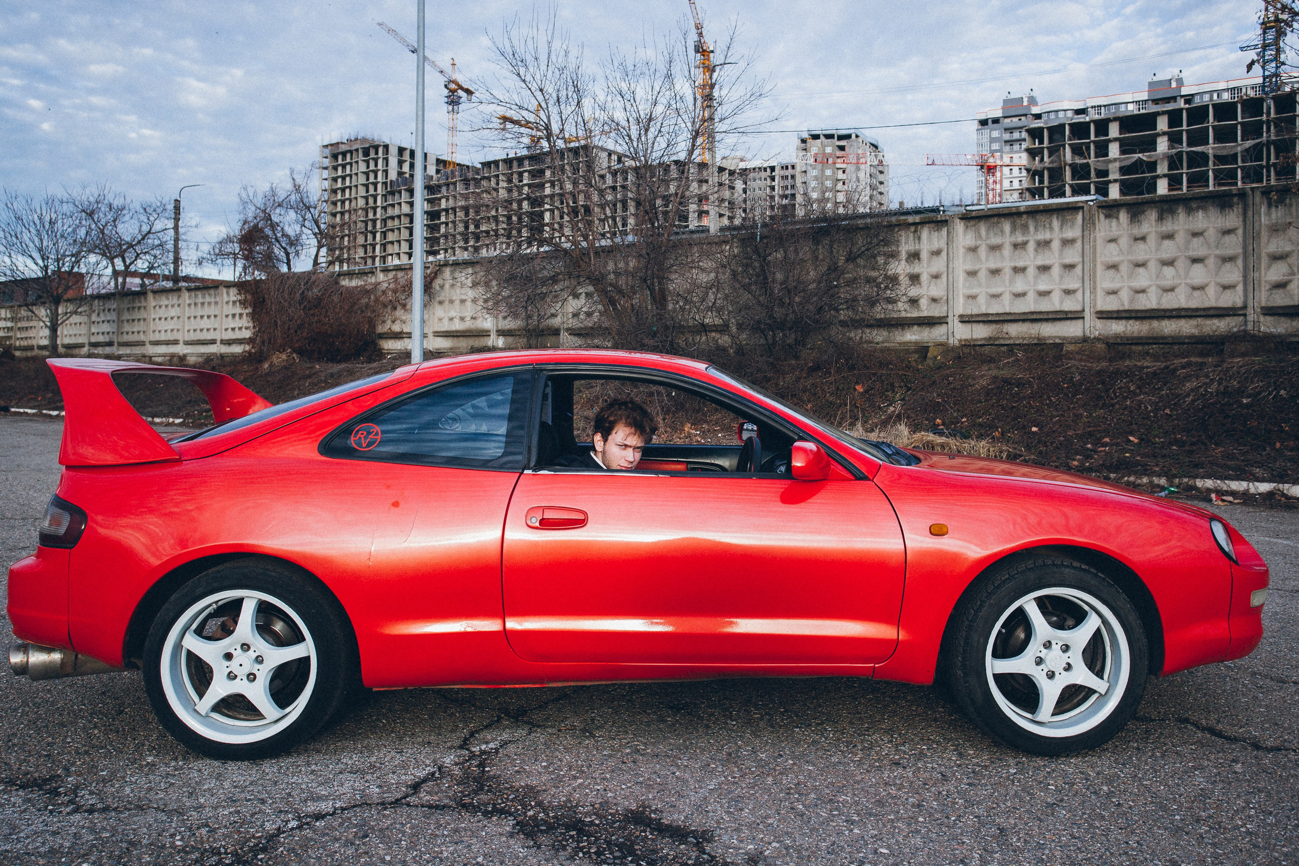 Имиджевая съемка с машиной. Фотограф Денис Денисов