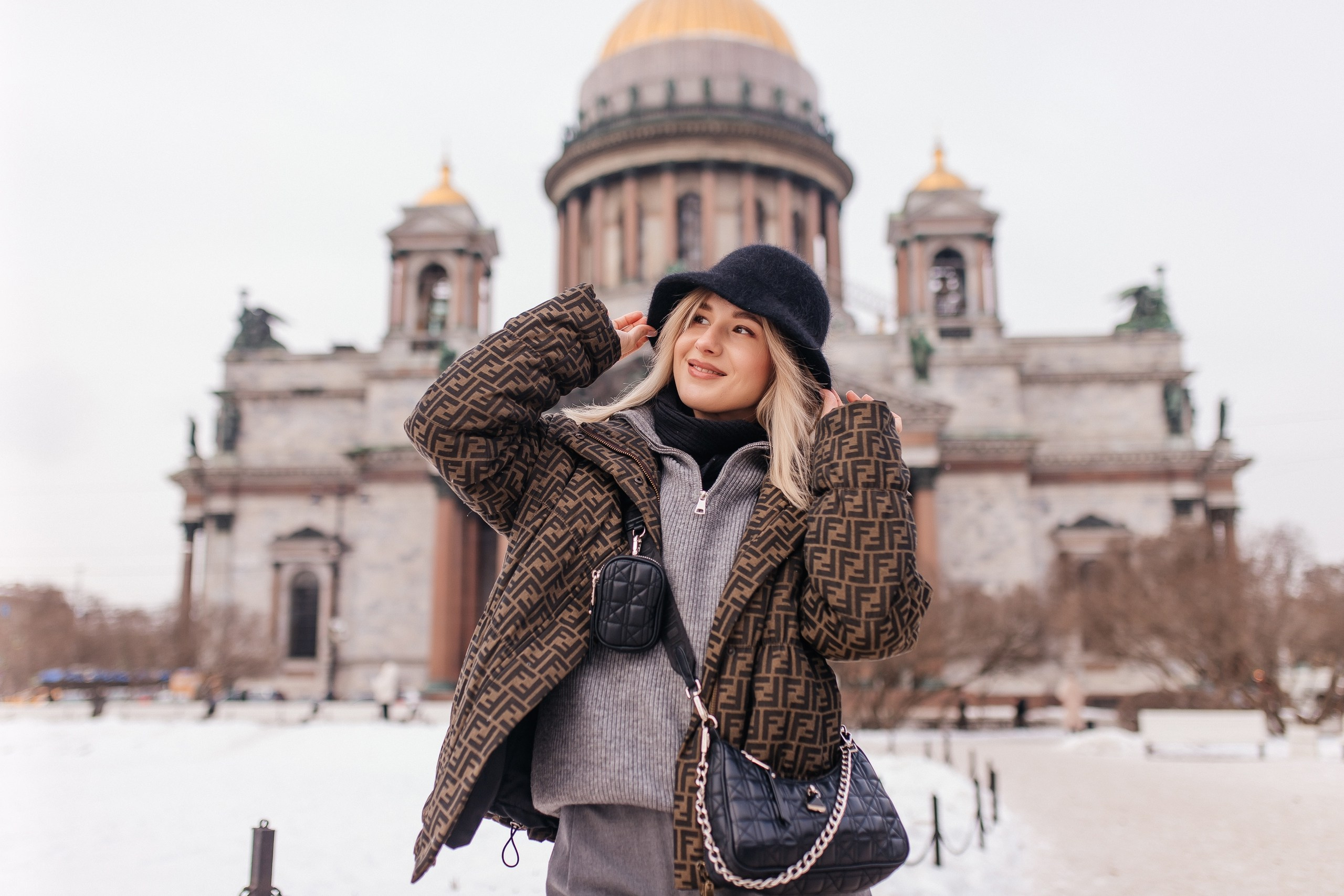 Фотопрогулки и фотосессии в Санкт-Петербурге. Фотограф в Санкт-Петербурге Юлия Ласкари