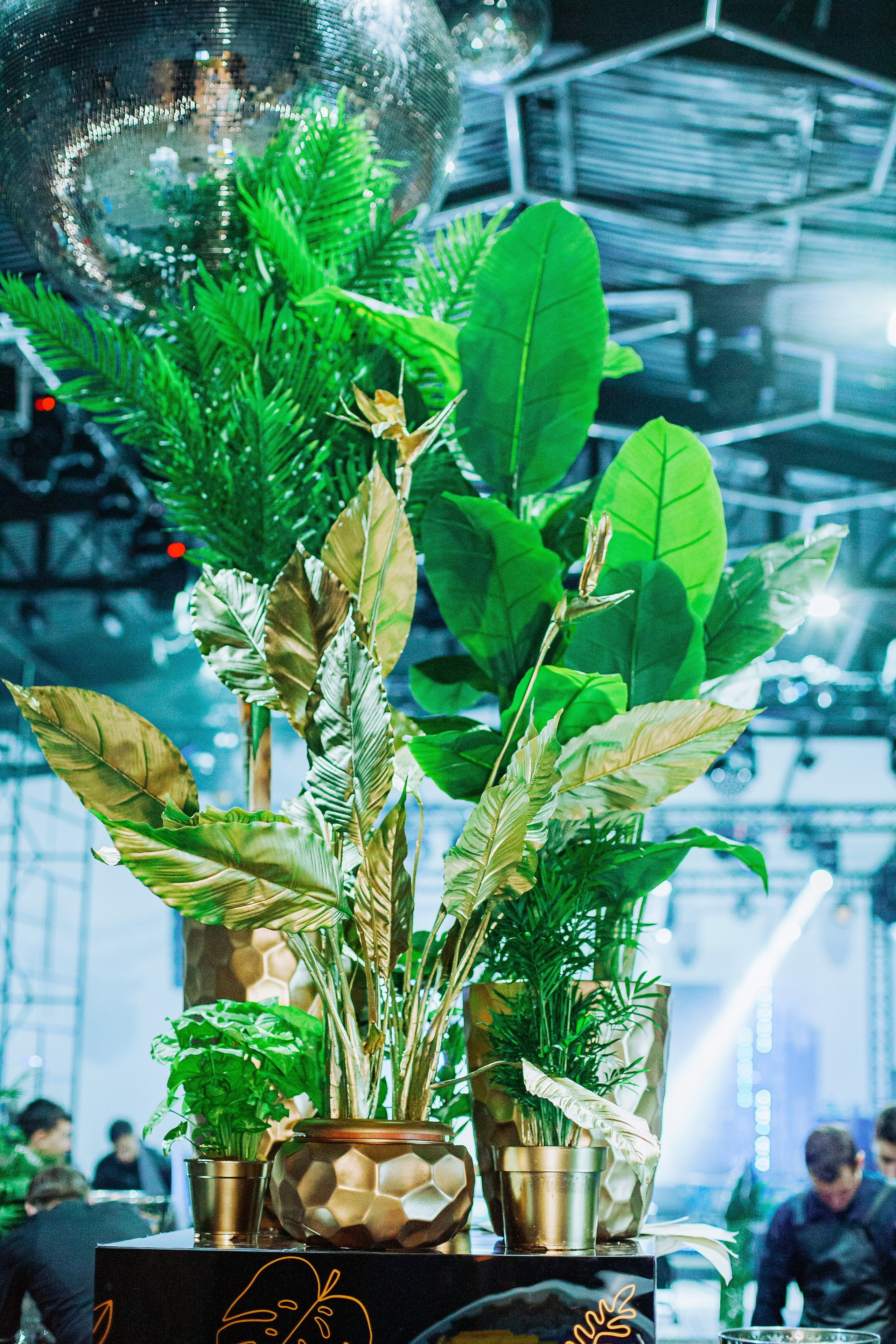 Бал выпускников. Kirillova Studio — мастерская декора и событий Юли Кирилловой