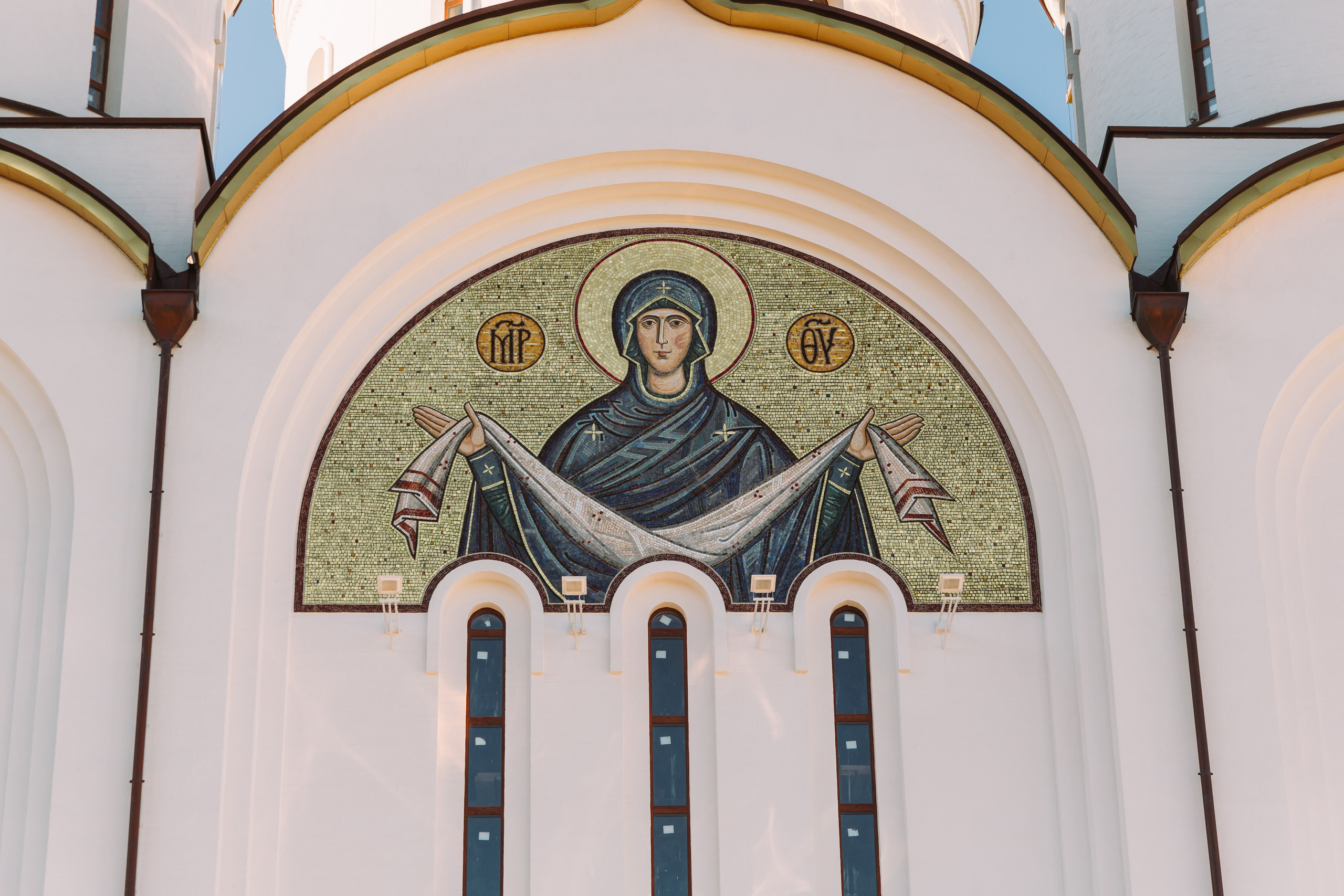 Оформление фасадов храма. НИИКОРОВИН- мастерская мозаики и монументального искусства