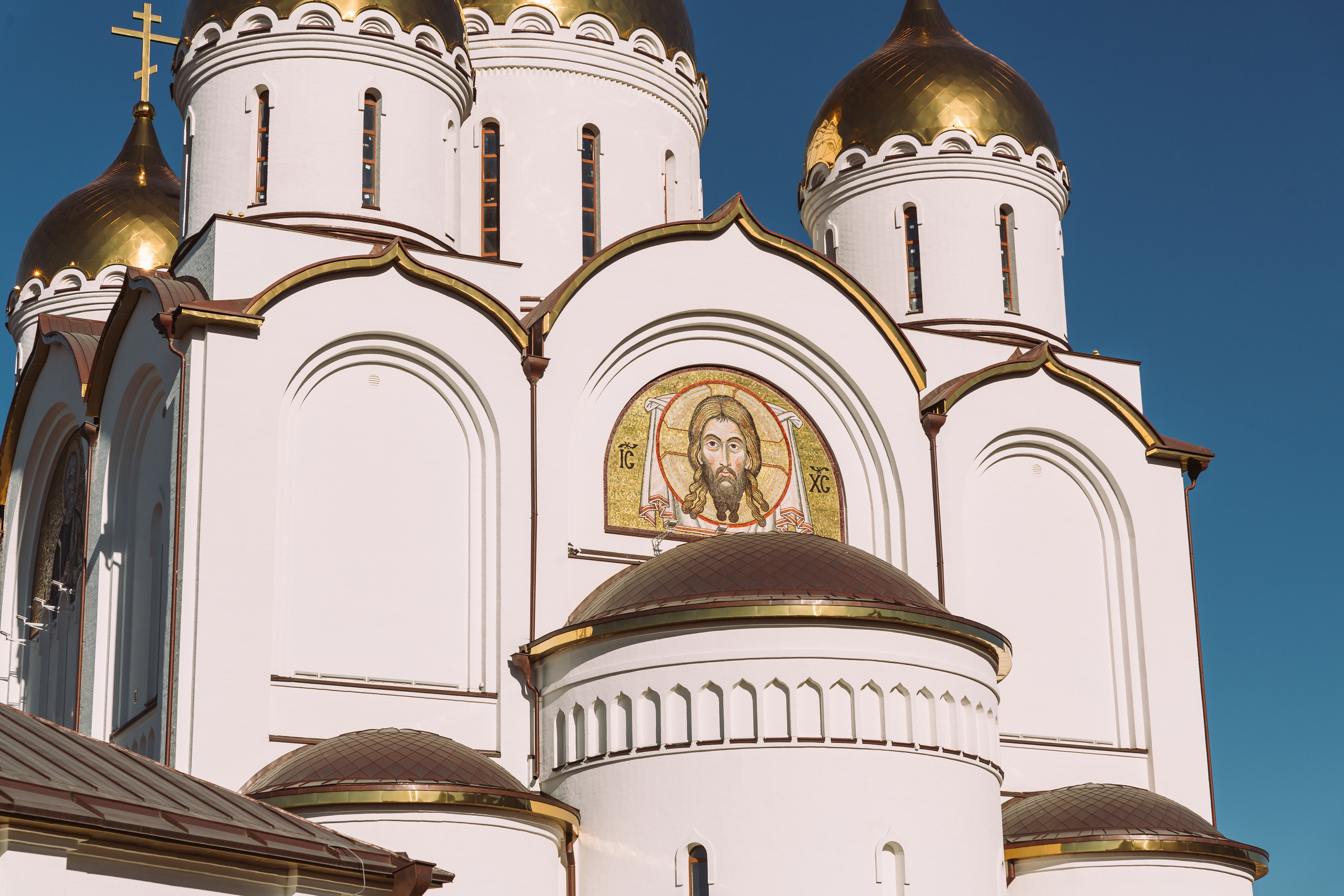 Оформление фасадов храма. НИИКОРОВИН- мастерская мозаики и монументального искусства