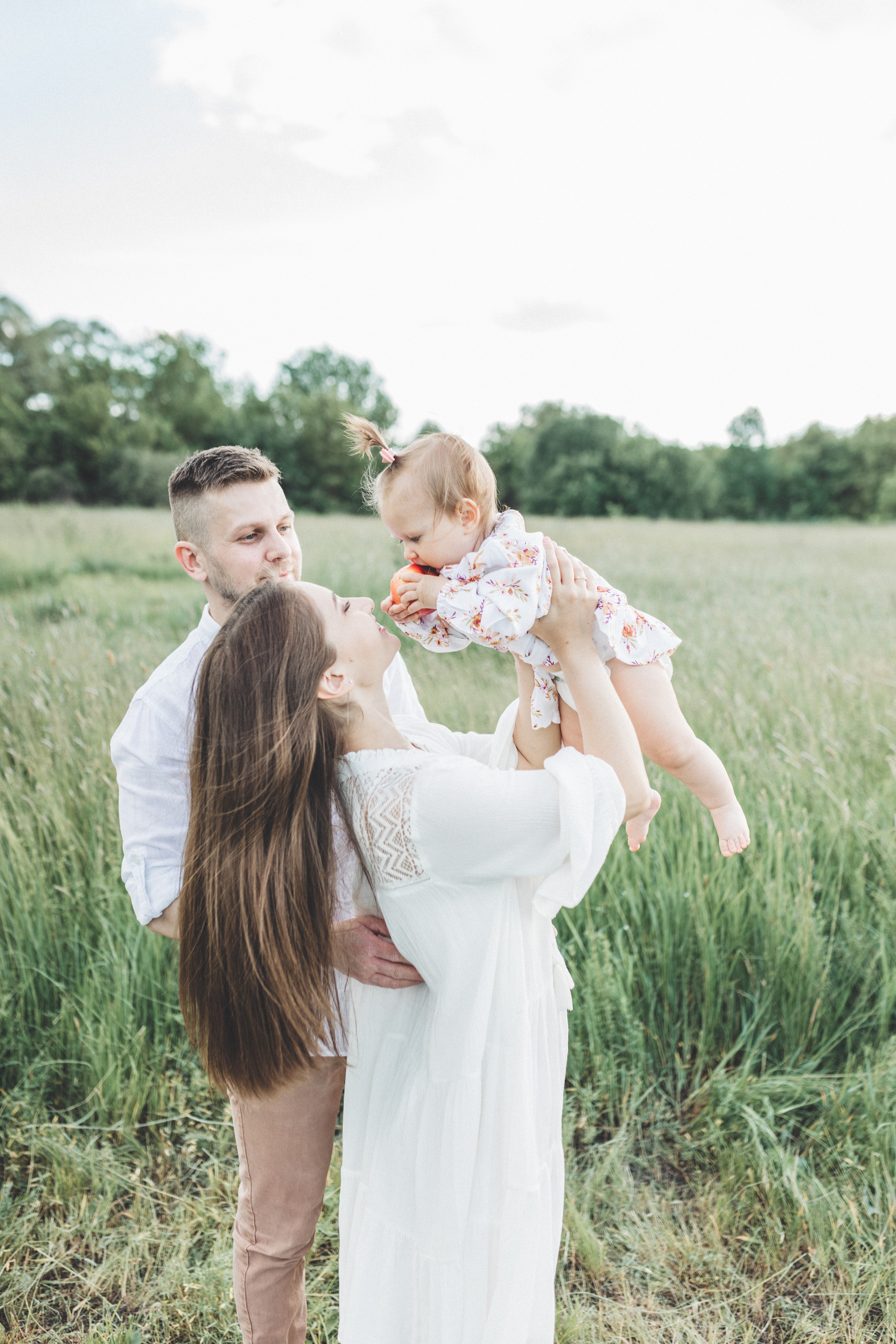 Прогулка с Женей, Машей и Алисой. Мария Беседина. Фотография о любви