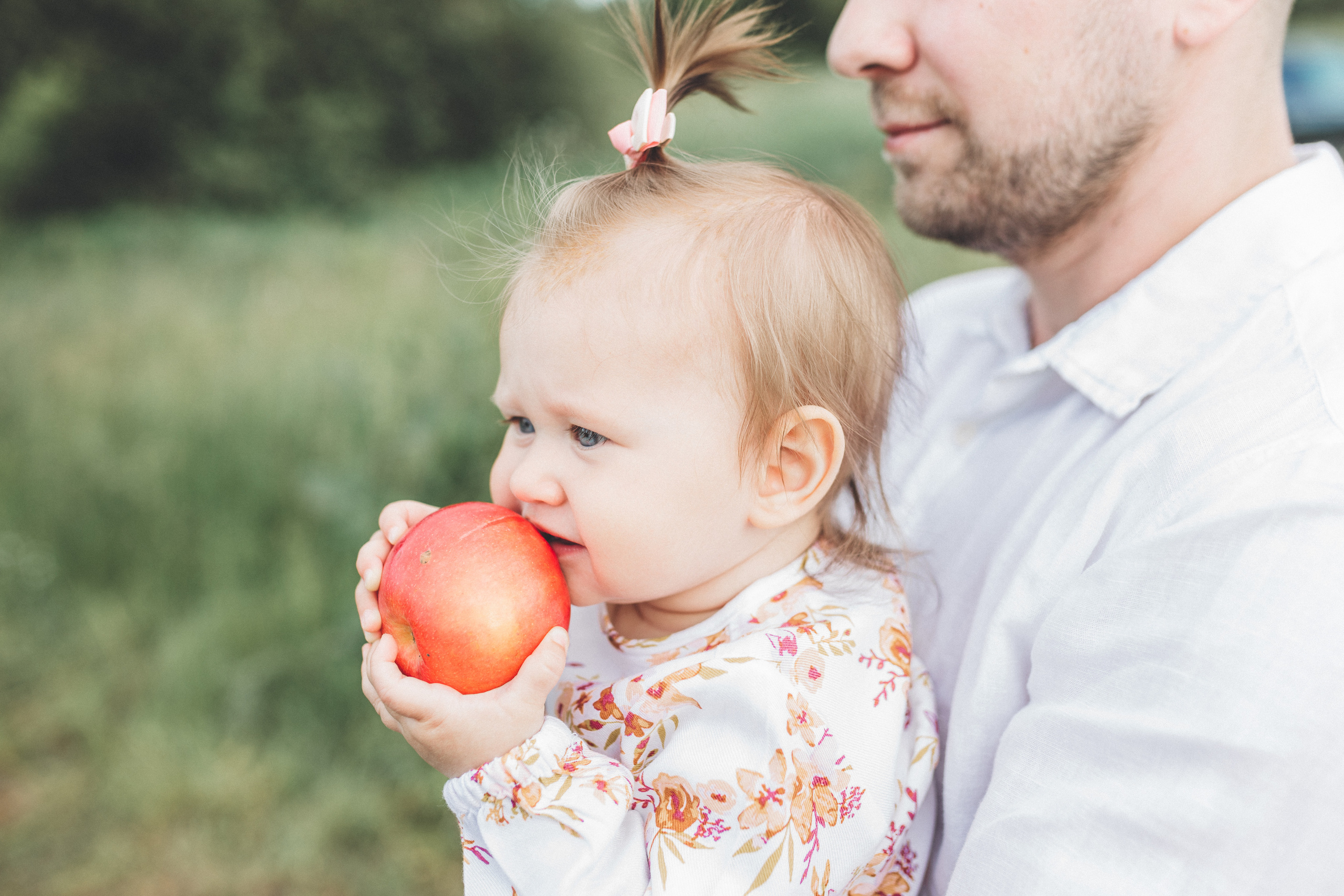 Прогулка с Женей, Машей и Алисой. Мария Беседина. Фотография о любви