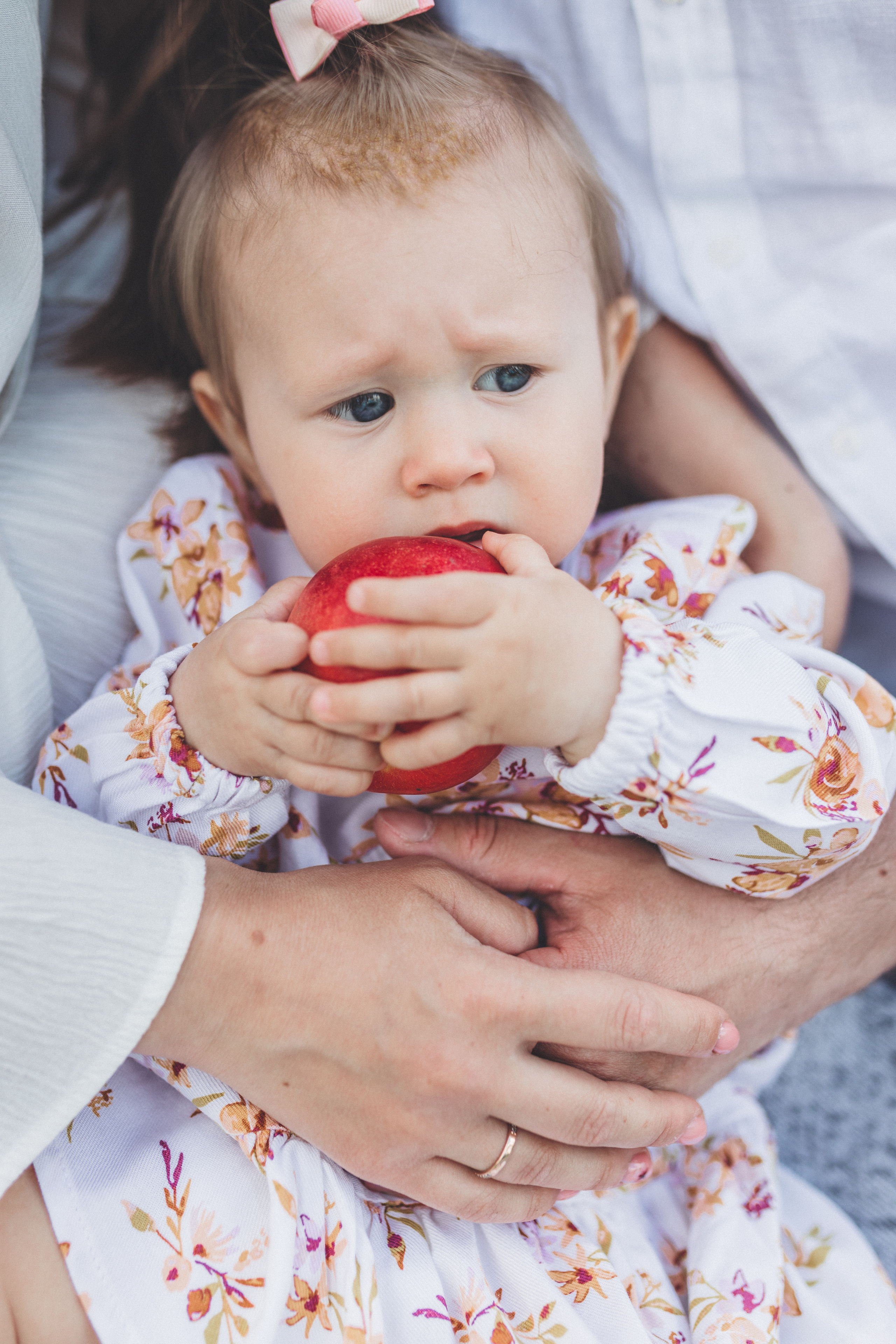Прогулка с Женей, Машей и Алисой. Мария Беседина. Фотография о любви
