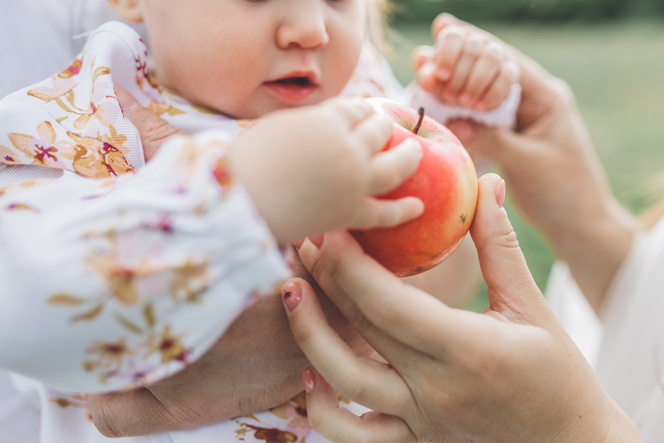 Прогулка с Женей, Машей и Алисой. Мария Беседина. Фотография о любви