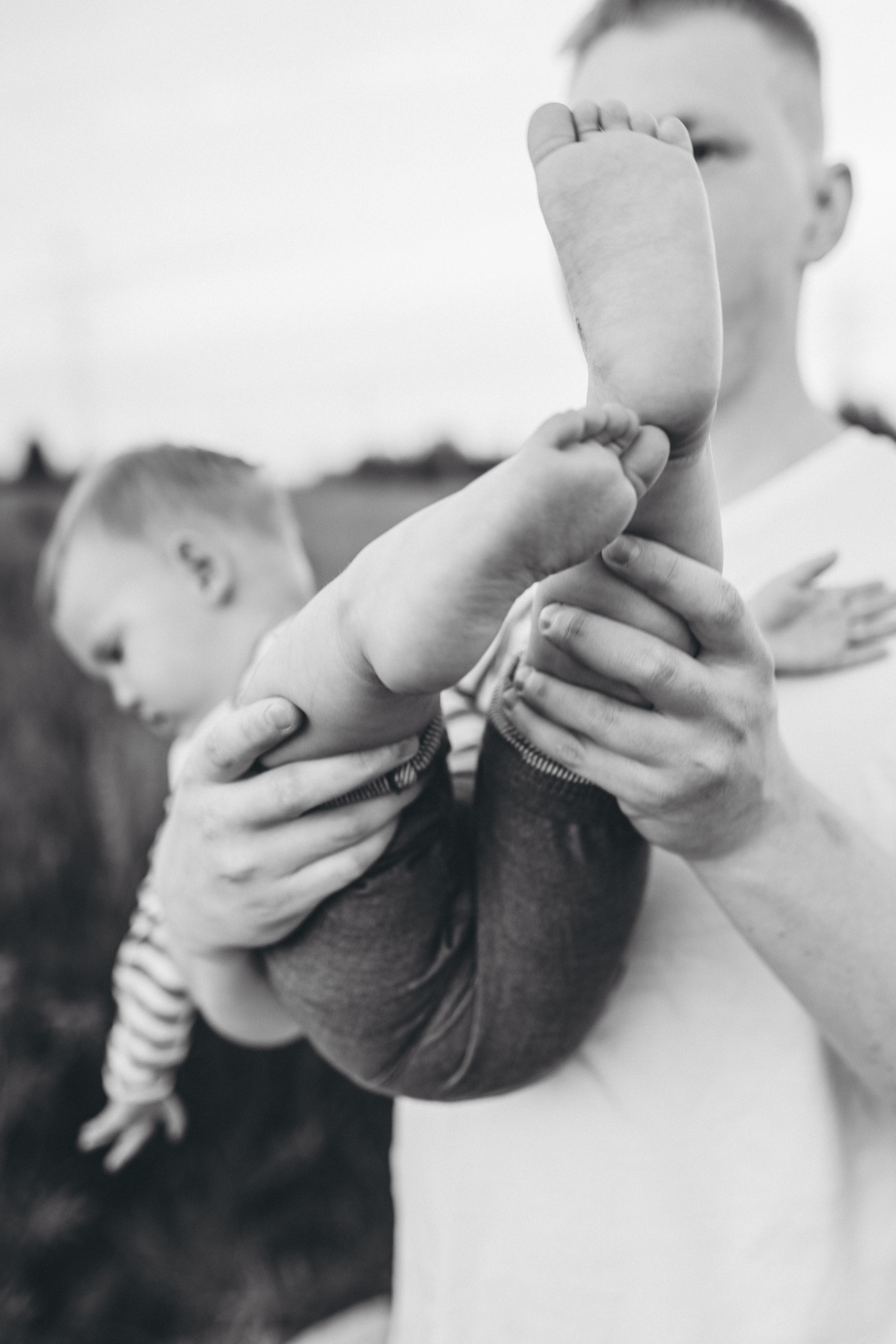 Прогулка по люпиновому полю с Лешей, Кристиной и Мишенькой. Мария Беседина. Фотография о любви