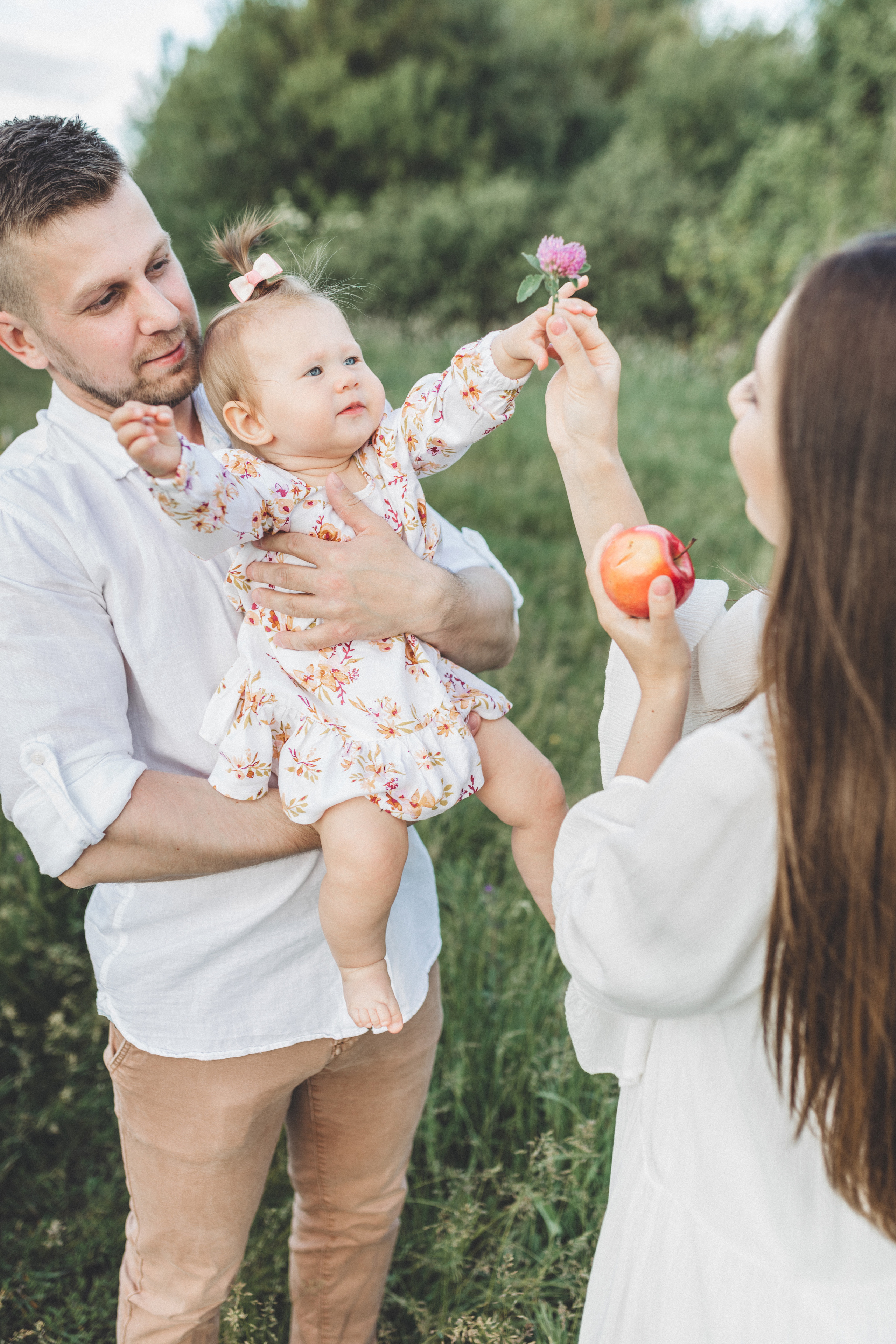 Прогулка с Женей, Машей и Алисой. Мария Беседина. Фотография о любви