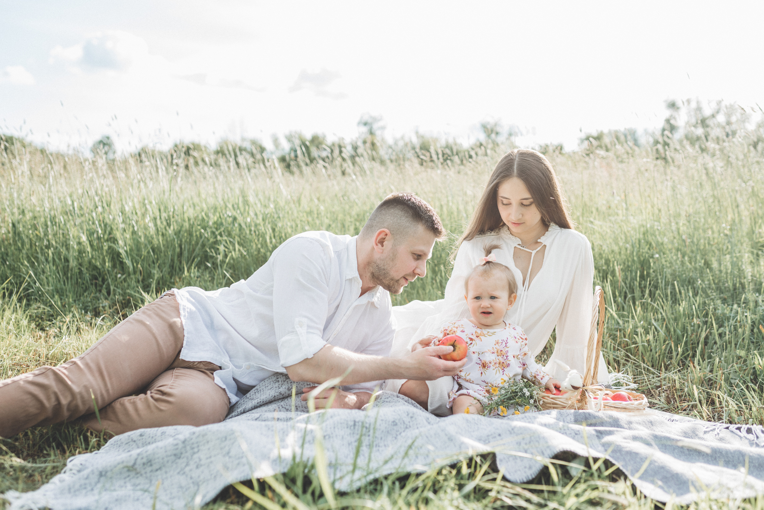 Прогулка с Женей, Машей и Алисой. Мария Беседина. Фотография о любви