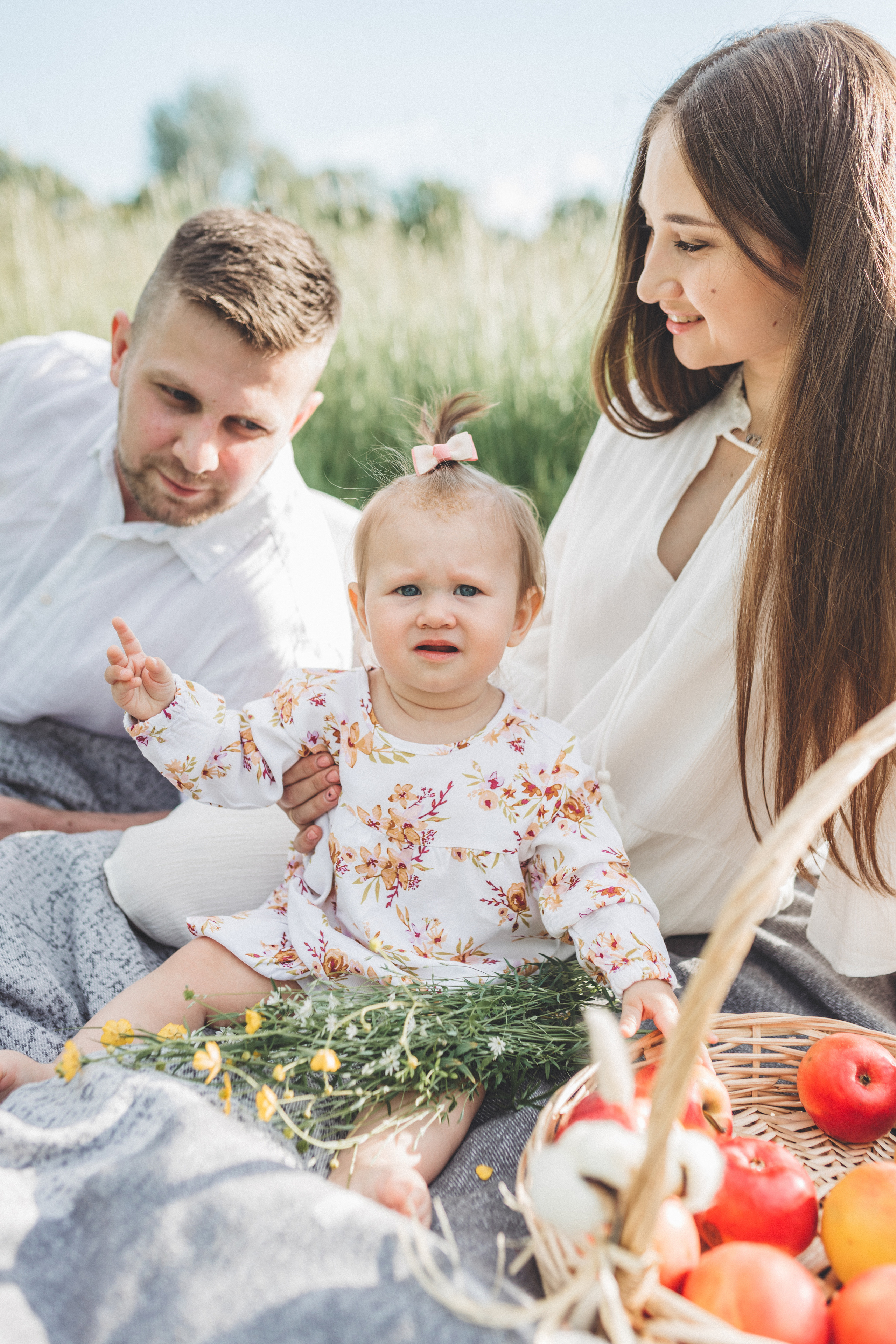 Прогулка с Женей, Машей и Алисой. Мария Беседина. Фотография о любви