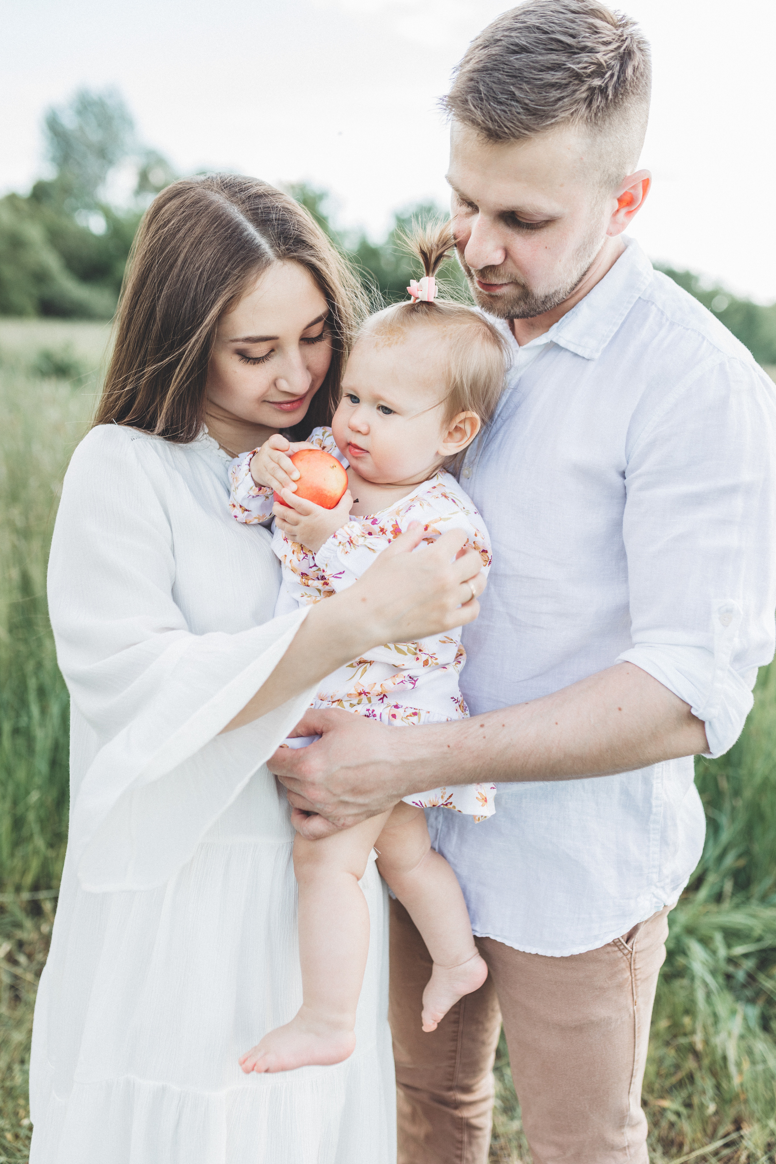Прогулка с Женей, Машей и Алисой. Мария Беседина. Фотография о любви