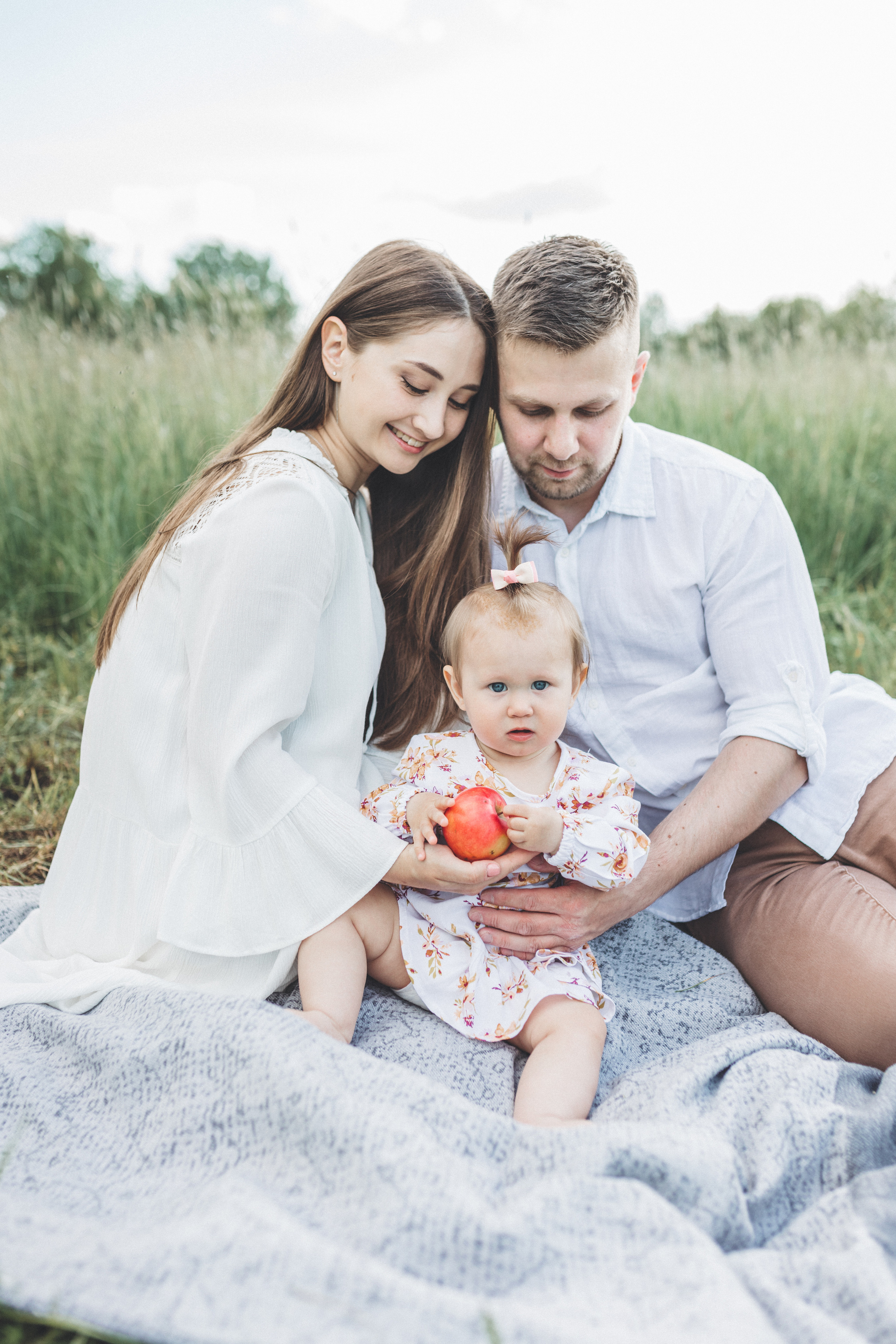 Прогулка с Женей, Машей и Алисой. Мария Беседина. Фотография о любви