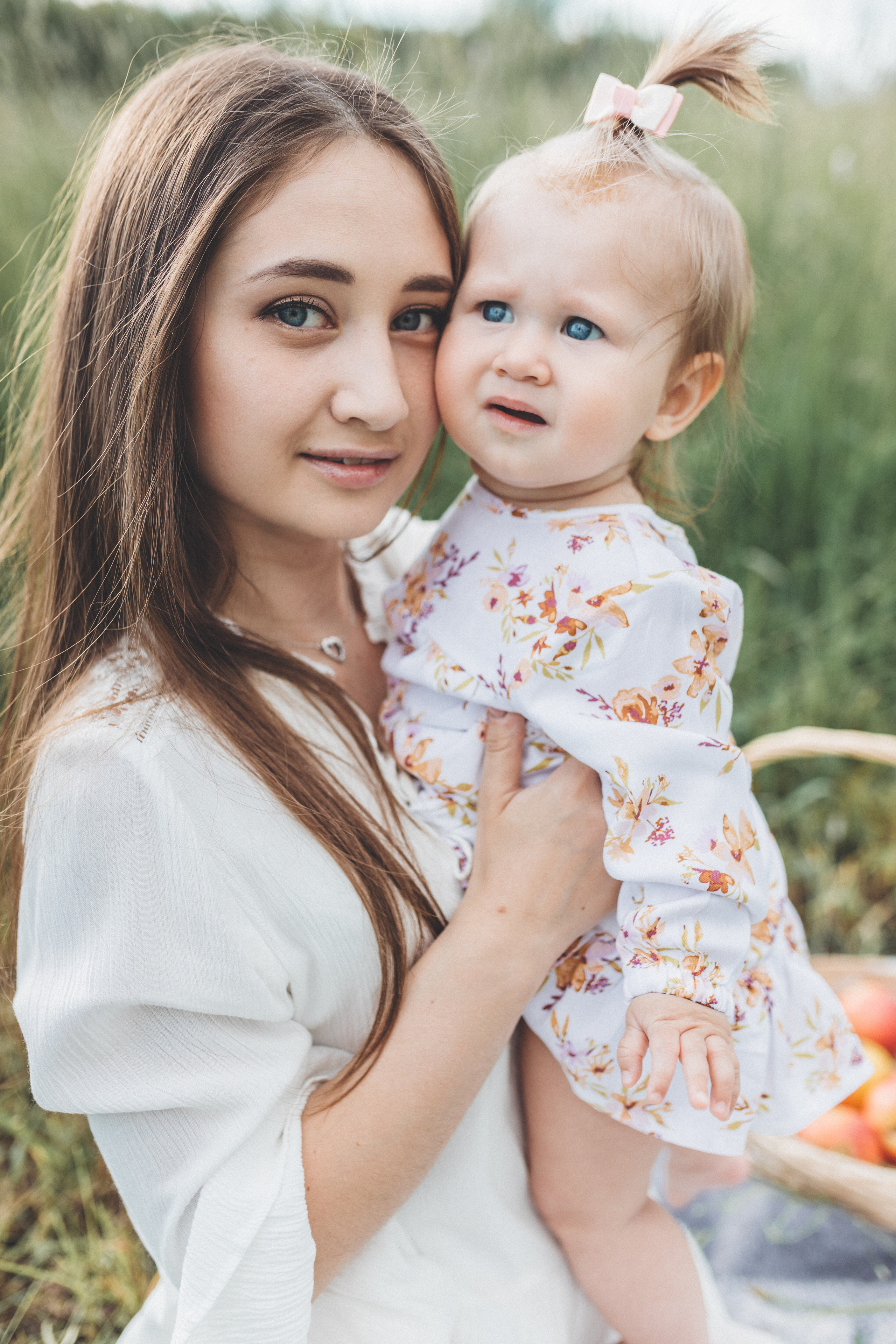 Прогулка с Женей, Машей и Алисой. Мария Беседина. Фотография о любви