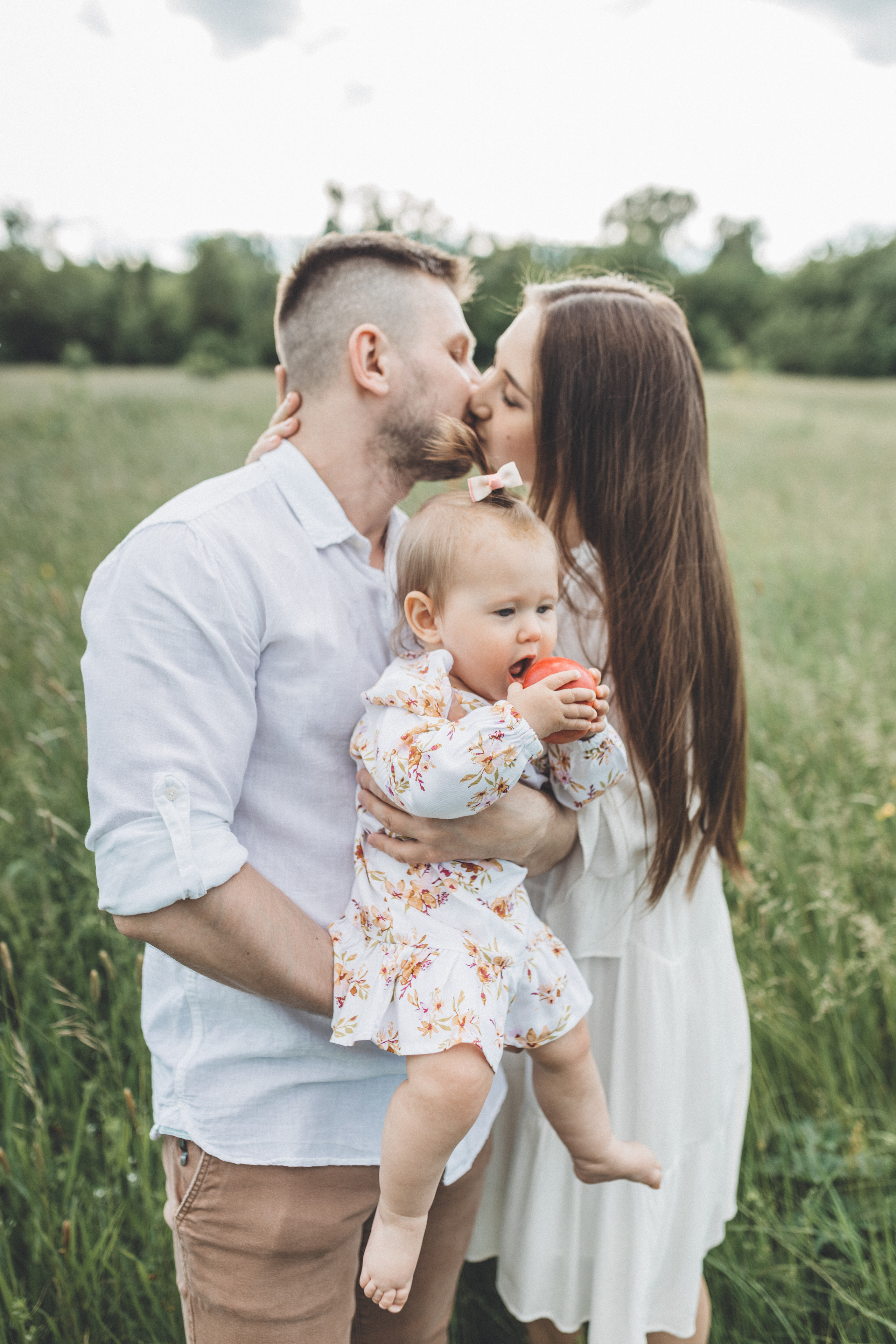 Прогулка с Женей, Машей и Алисой. Мария Беседина. Фотография о любви