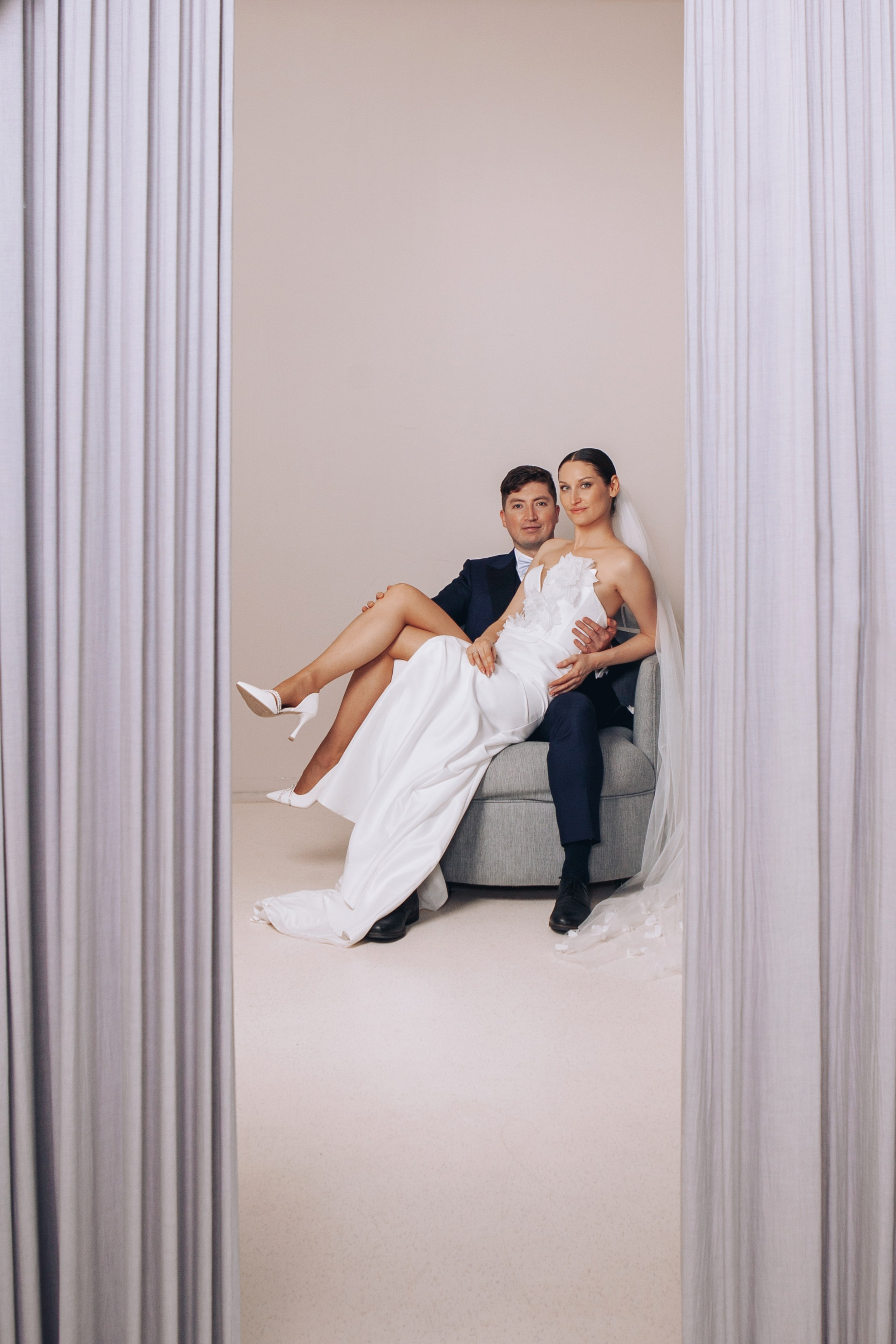 Фотосессия жениха и невесты в шипиловском загсе. Фотограф Ольга Ефремова