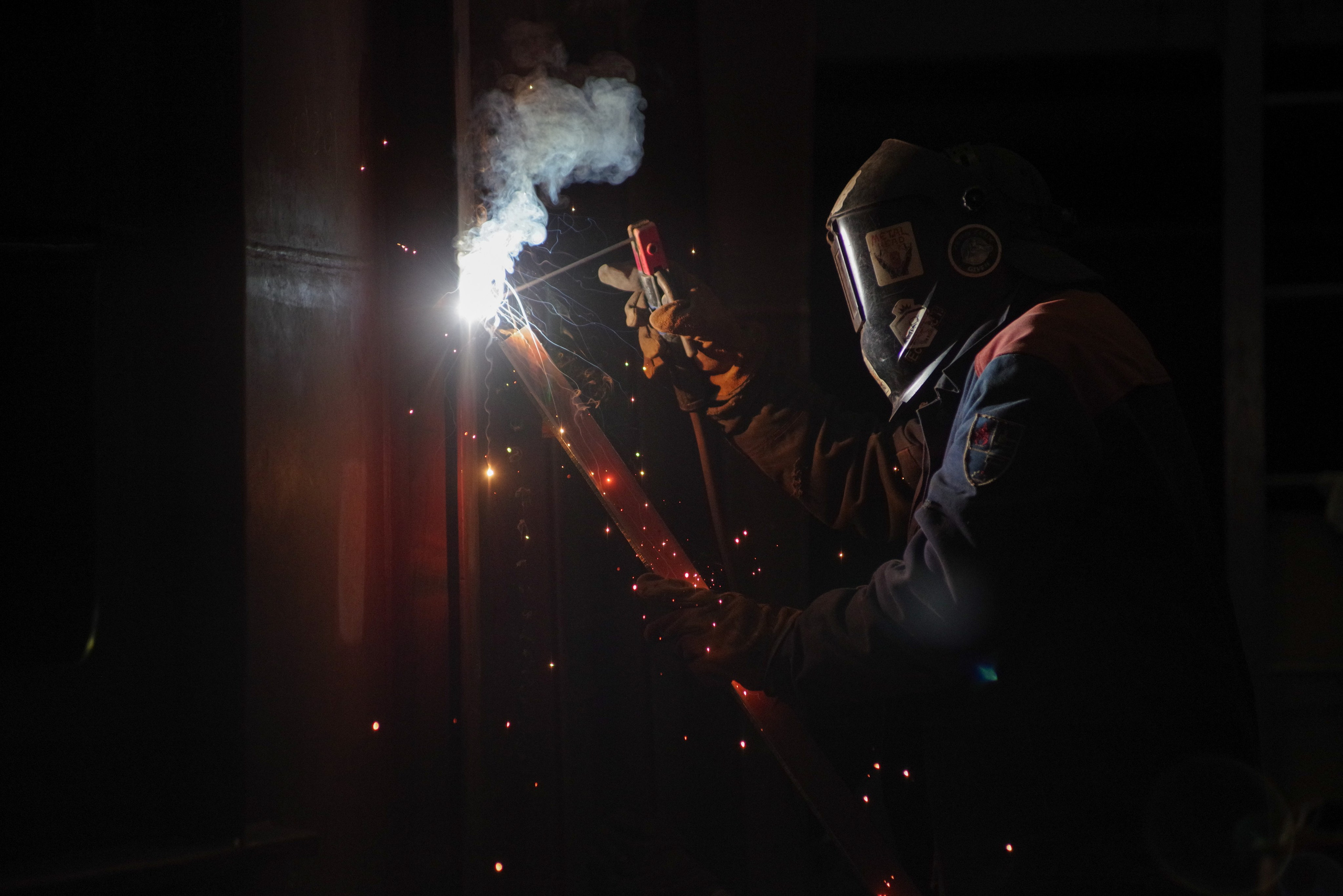 Онежский судостроительный завод. Портретный фотограф Денис Милютин