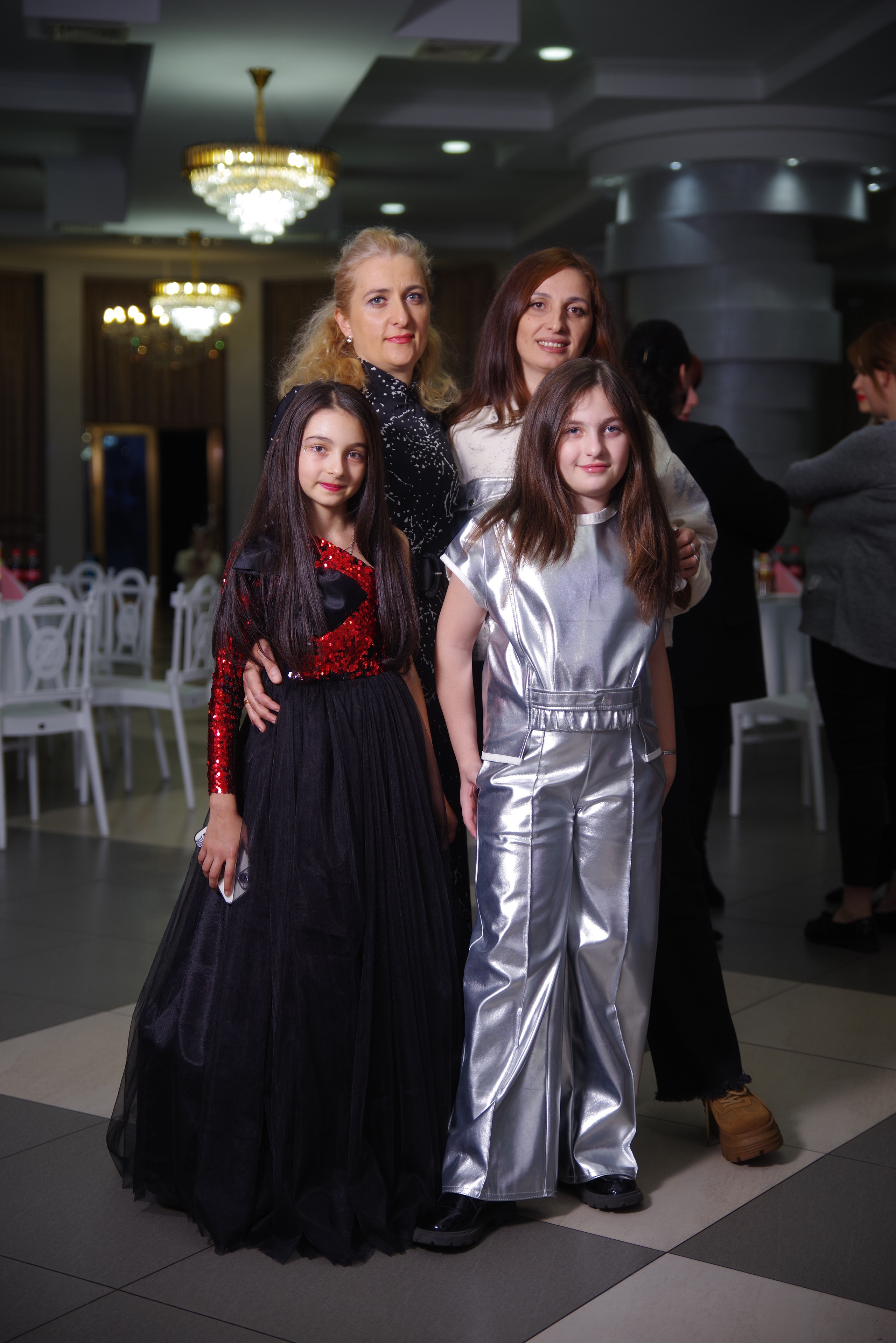 Дипломы награждения. Портретный фотограф Денис Милютин