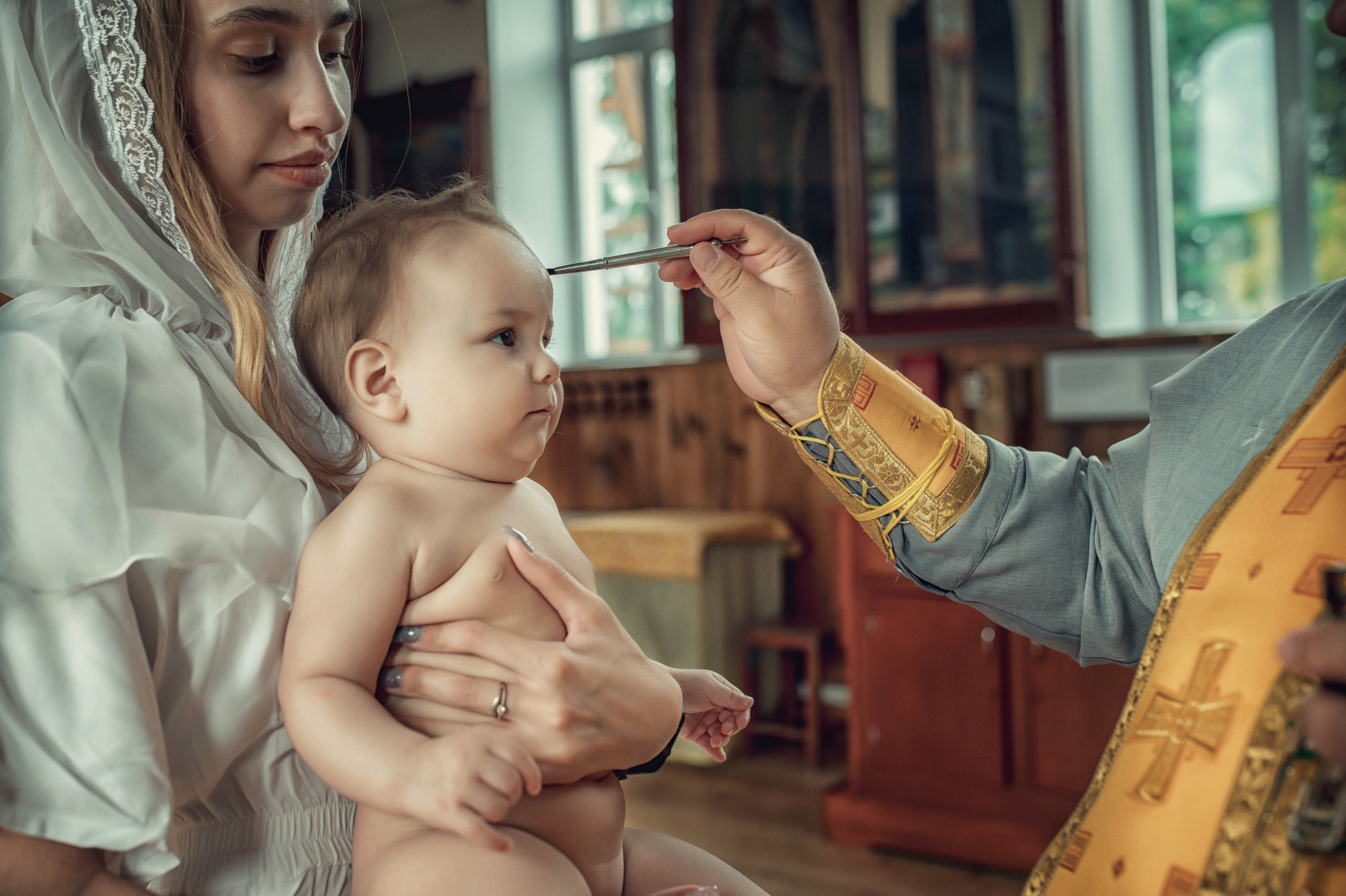 Таинство Крещения Киры. Храм Николая Чудотворца г. Краснослободск. Церковный, семейный и репортажный фотограф Волгоград, Волжский