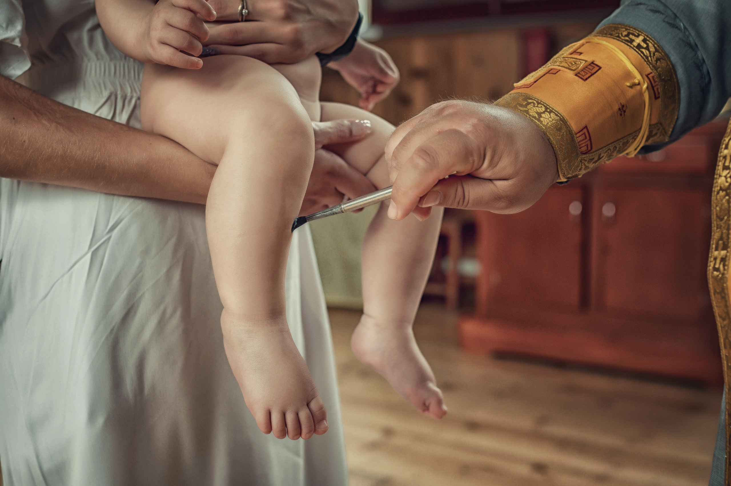 Таинство Крещения Киры. Храм Николая Чудотворца г. Краснослободск. Церковный, семейный и репортажный фотограф Волгоград, Волжский