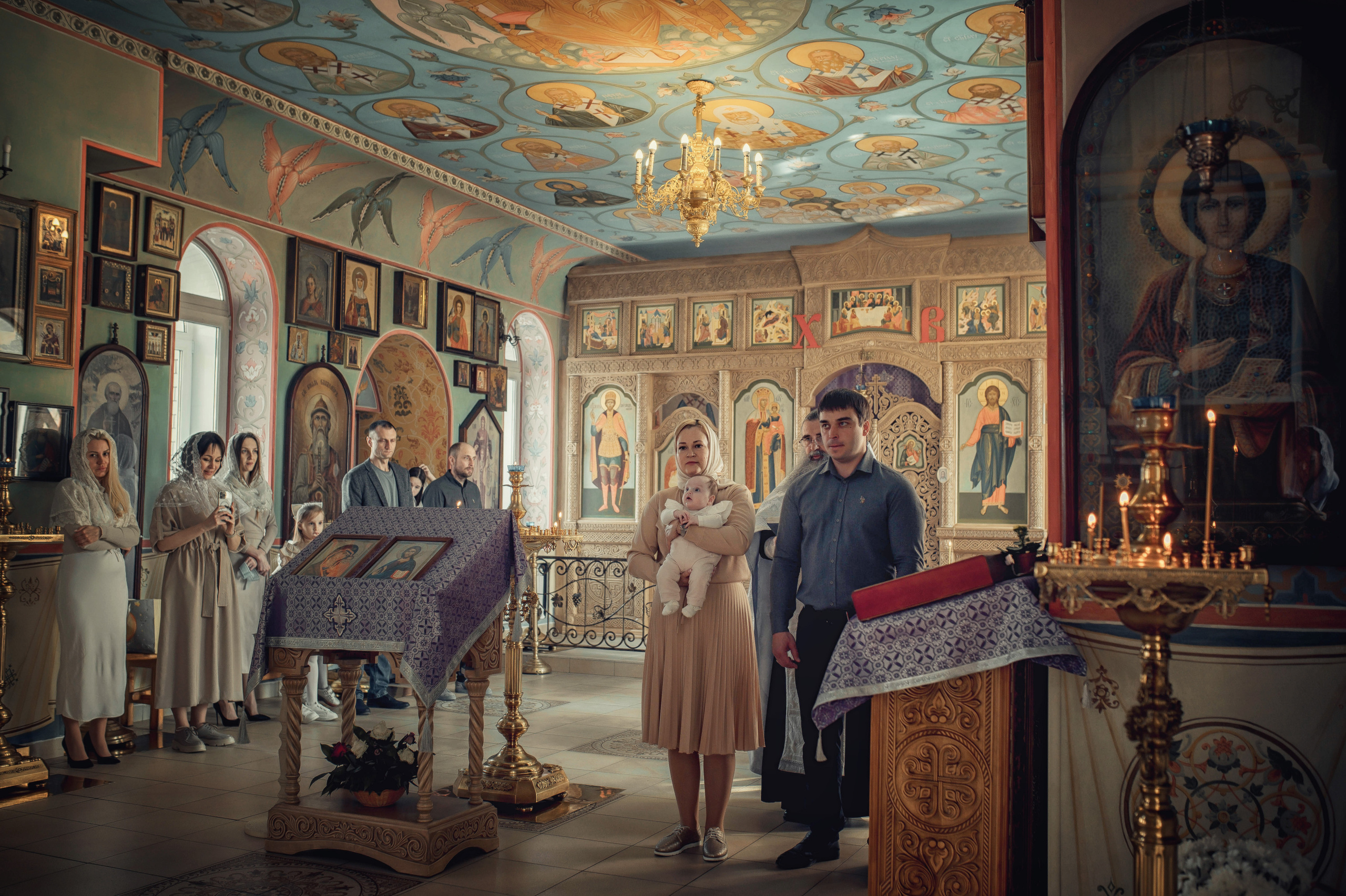 Таинство Крещение Василисы. Храм Всех Святых в Земле Российской просиявших г. Волгоград. Церковный, семейный и репортажный фотограф Волгоград, Волжский
