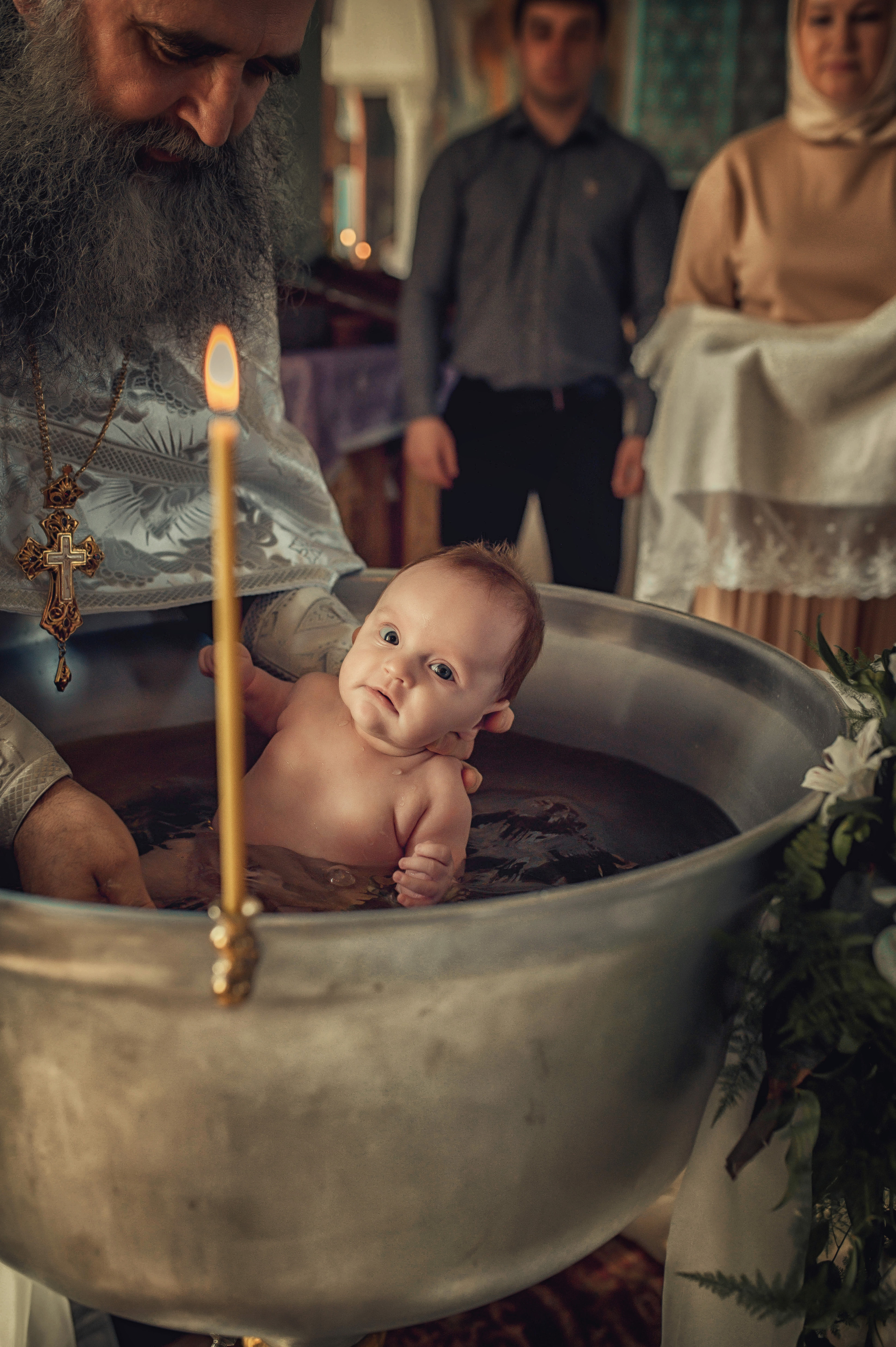 Таинство Крещение Василисы. Храм Всех Святых в Земле Российской просиявших г. Волгоград. Церковный, семейный и репортажный фотограф Волгоград, Волжский