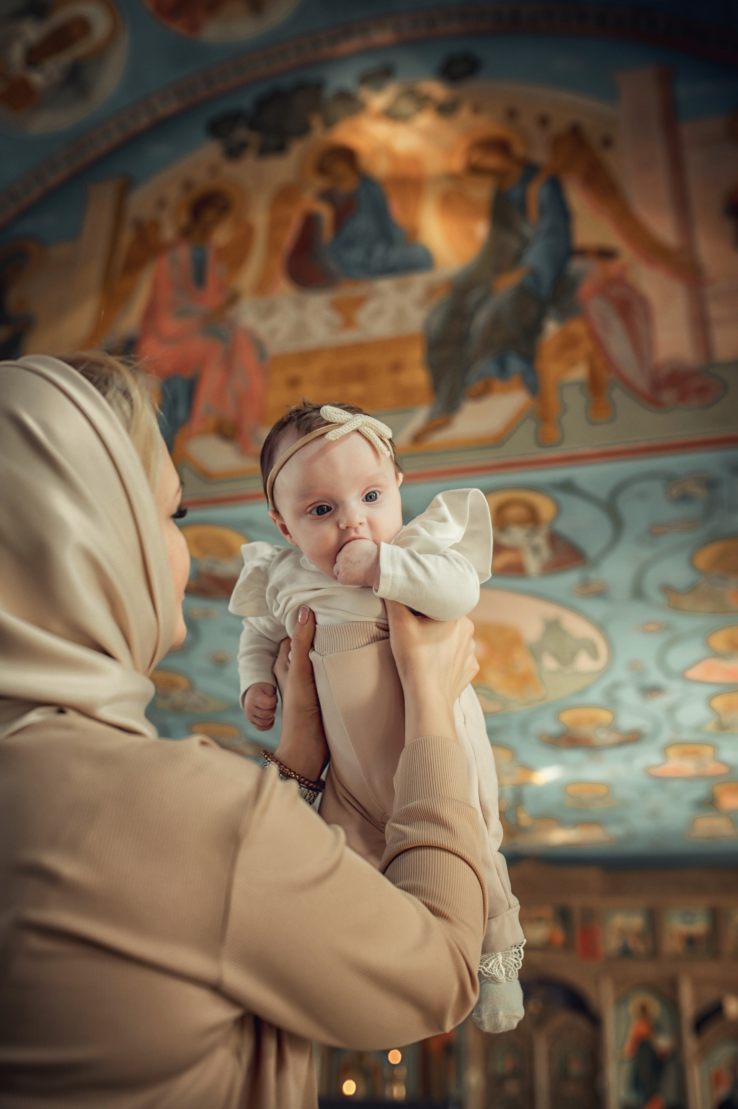 Таинство Крещение Василисы. Храм Всех Святых в Земле Российской просиявших г. Волгоград. Церковный, семейный и репортажный фотограф Волгоград, Волжский