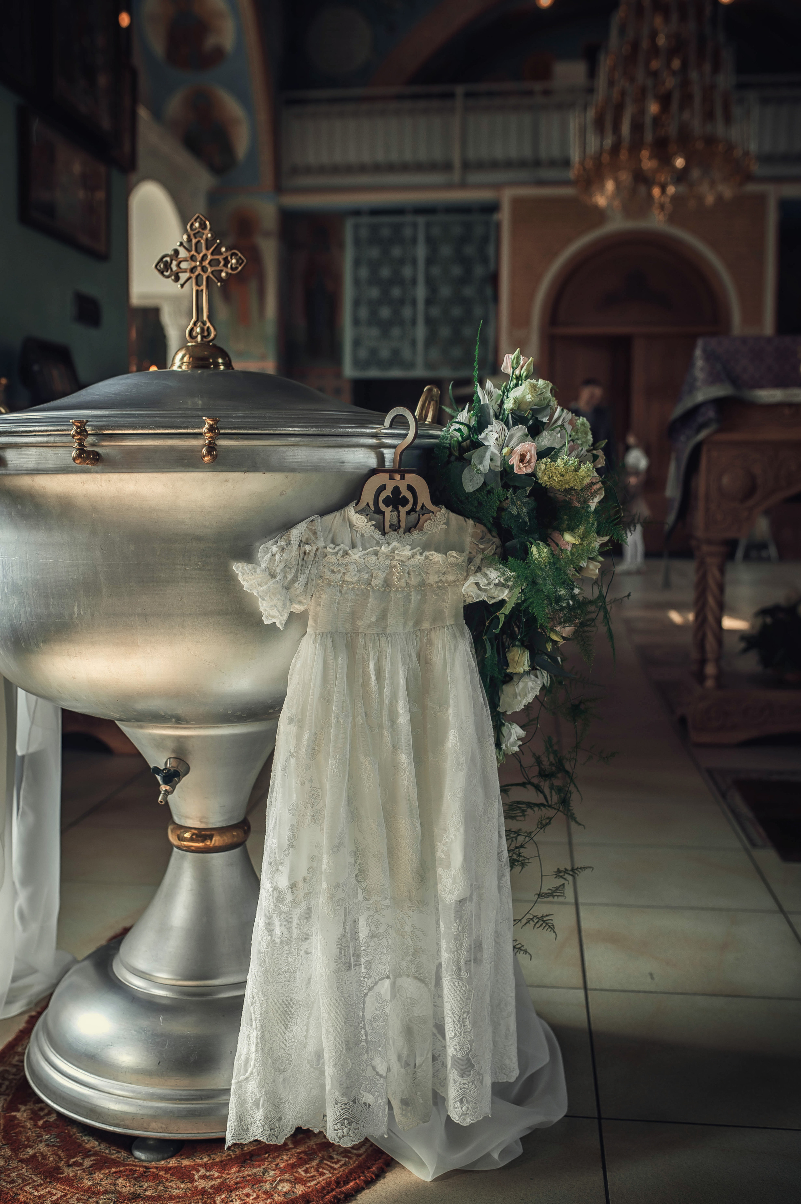 Таинство Крещение Василисы. Храм Всех Святых в Земле Российской просиявших г. Волгоград. Церковный, семейный и репортажный фотограф Волгоград, Волжский