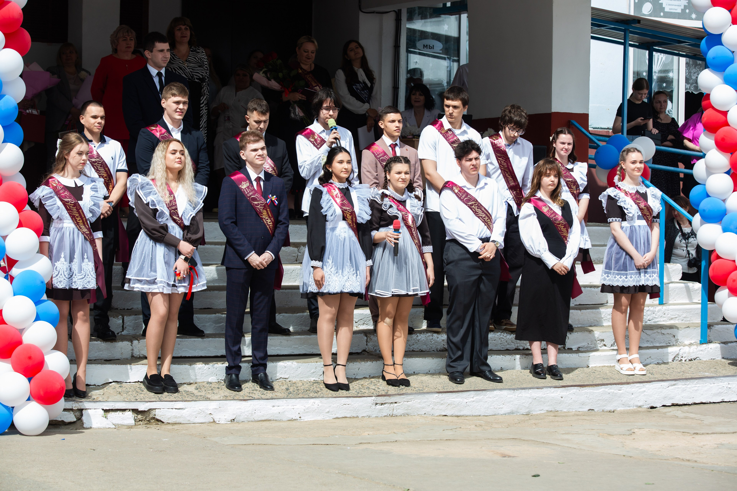 ПОСЛЕДНИЙ ЗВОНОК 2025 9 ШКОЛА Г. МЦЕНСК. Профессиональный фотограф в Мценске и Орловской области