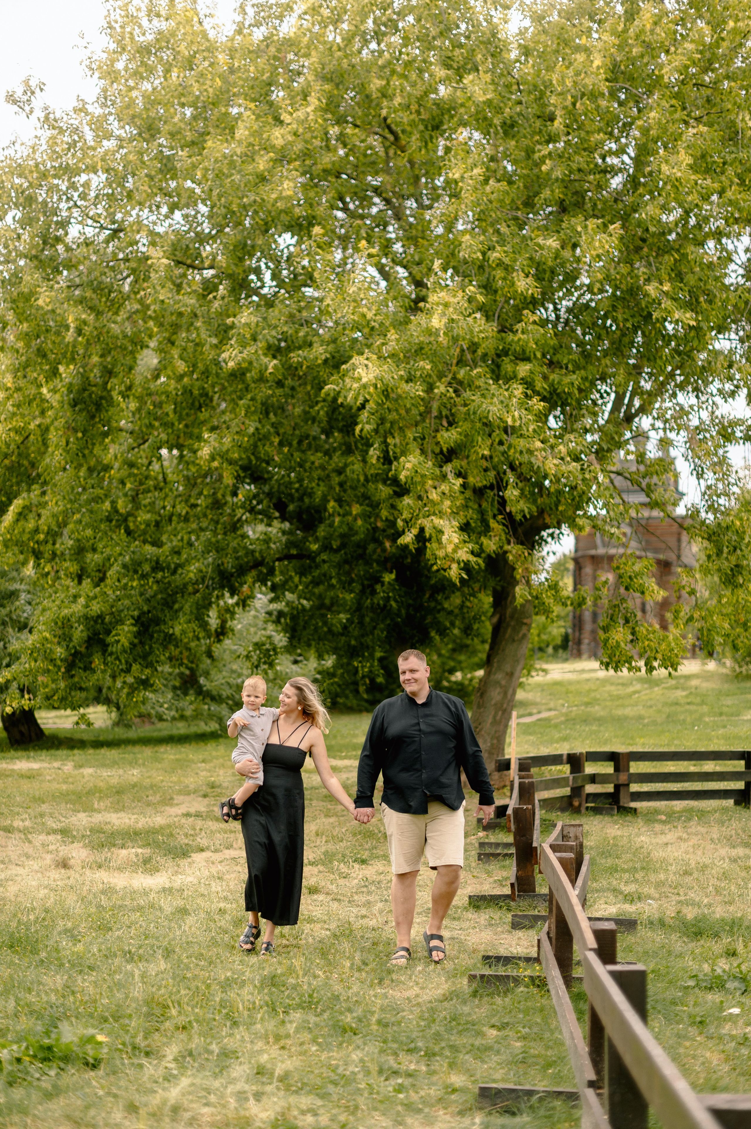 С АРОМАТОМ СКОШЕННОЙ ТРАВЫ. Шашкова Вероника / Свадебный и семейный фотограф Москва и Ярославль