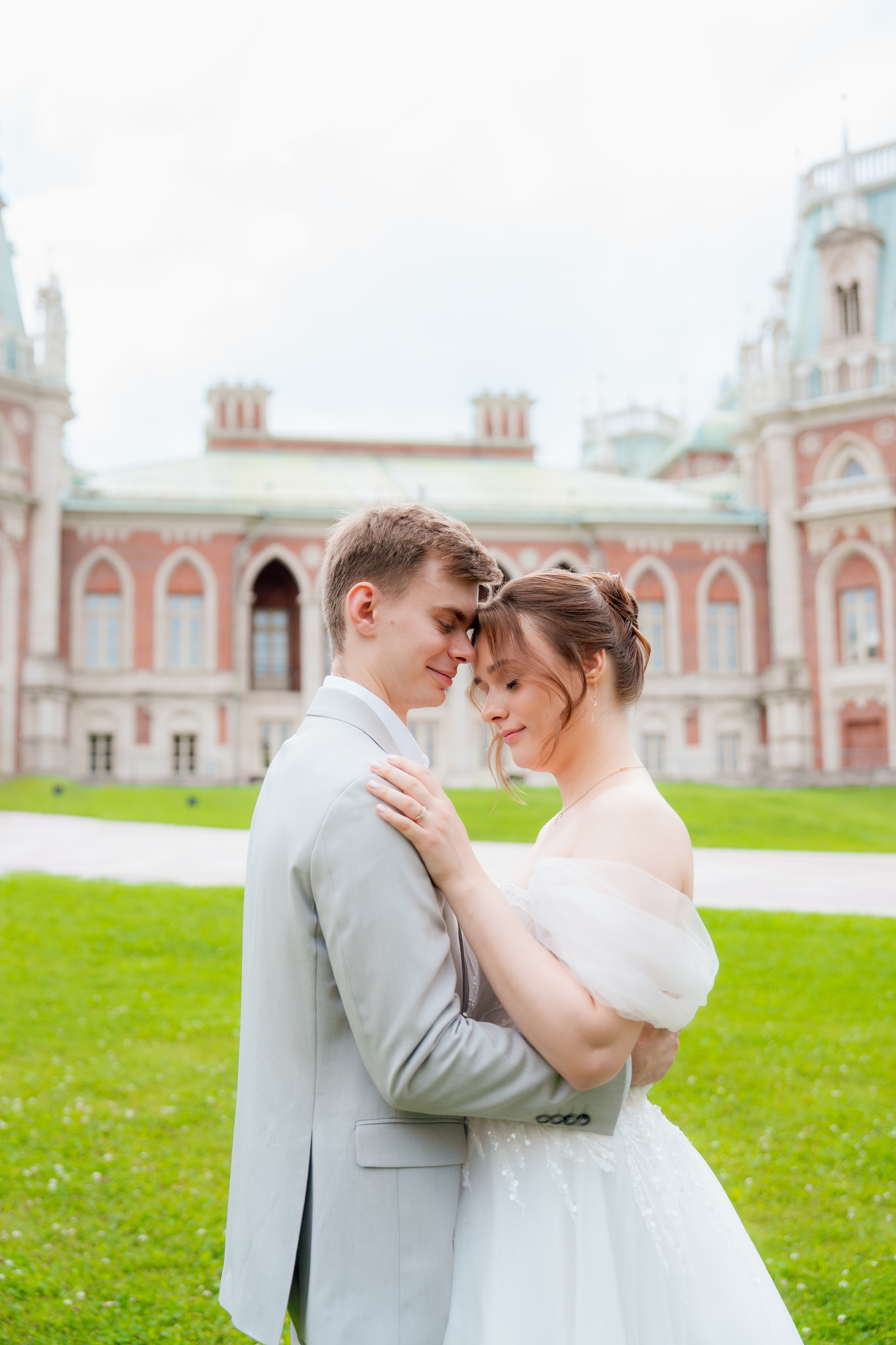 Ярослав и Полина. Царицыно. Свадебный фотограф Москва