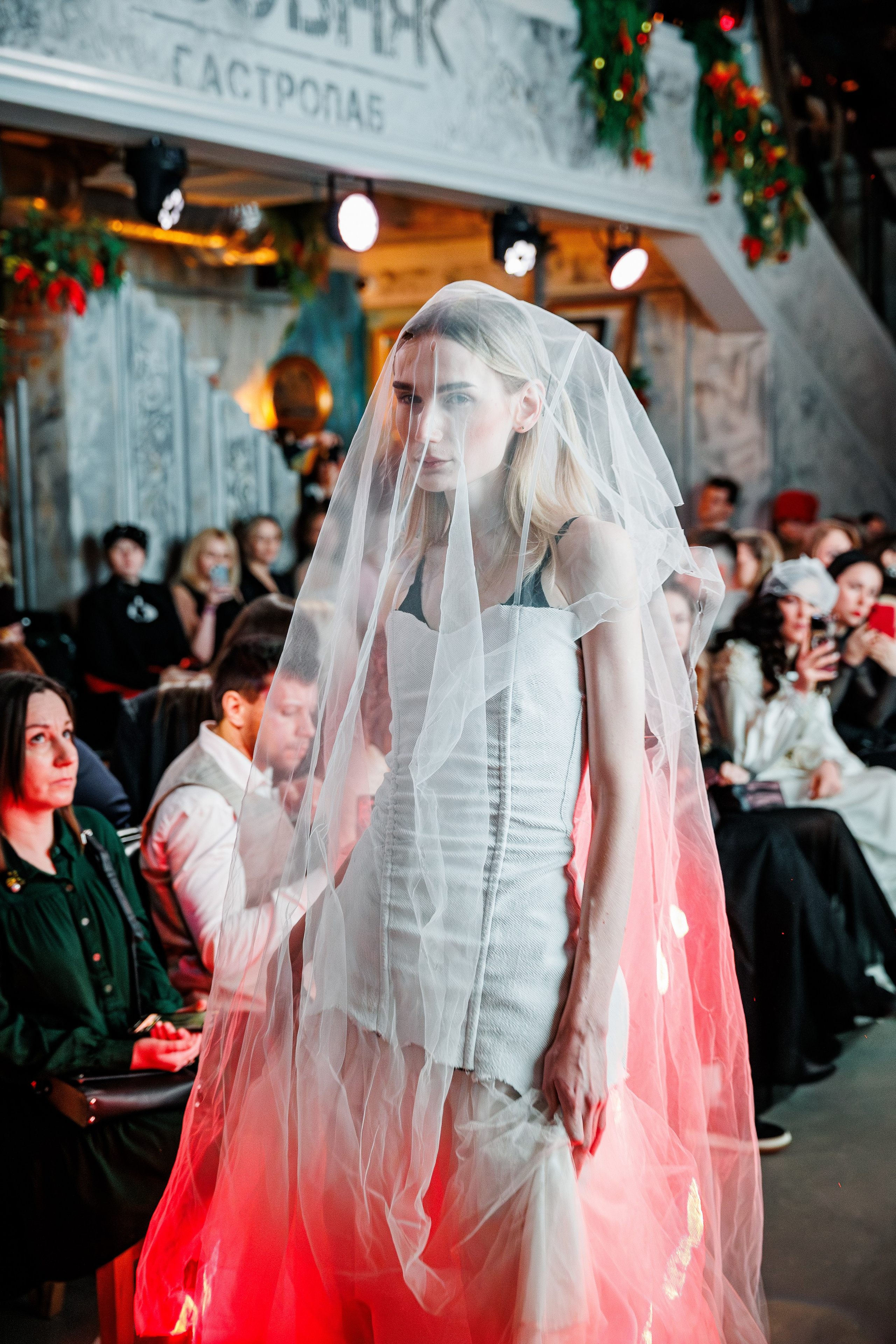 FAME. ILIAS BLACK — Фотограф свадеб и мероприятий в Минске и Беларуси