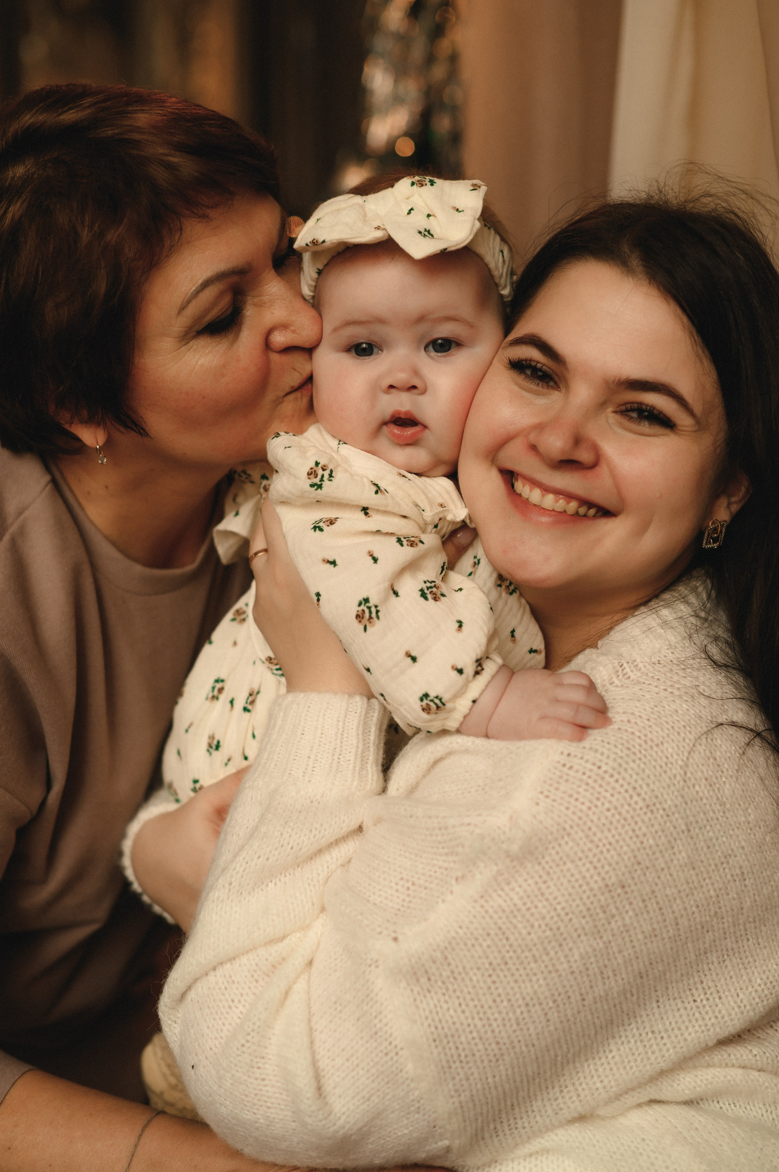 Съёмка «ПОКОЛЕНИЕ» Бабушка, мама, дочка. Семейный фотограф в г. Ставрополь, Сорокина Мария