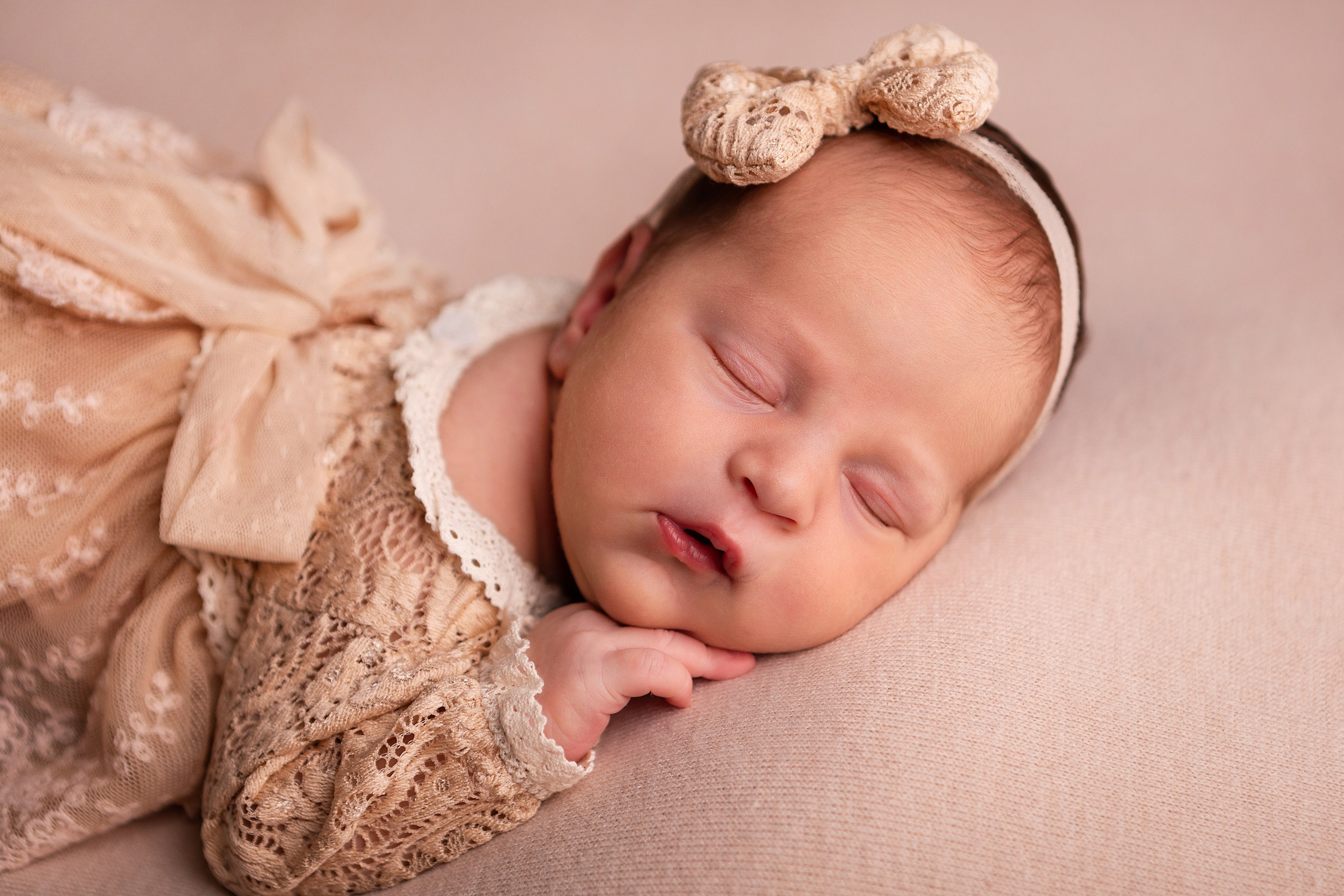 Новорожденные. ФОТОГРАФ НА ГОДИК, БЕРЕМЕННОСТИ, НОВОРОЖДЕННЫХ, КРЕЩЕНИЯ МОСКВА