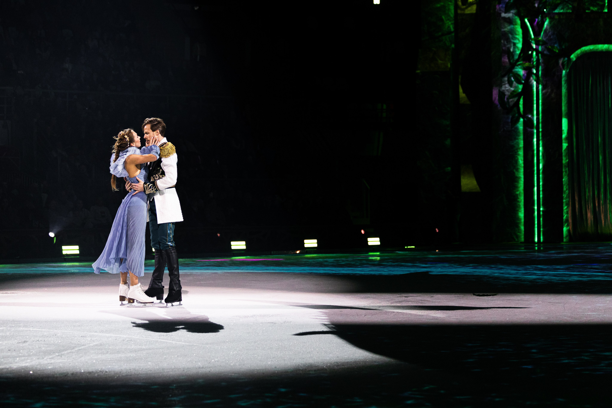 Ледовое шоу Татьяны Навки — «Золушка». Спортивный фотограф — Никита