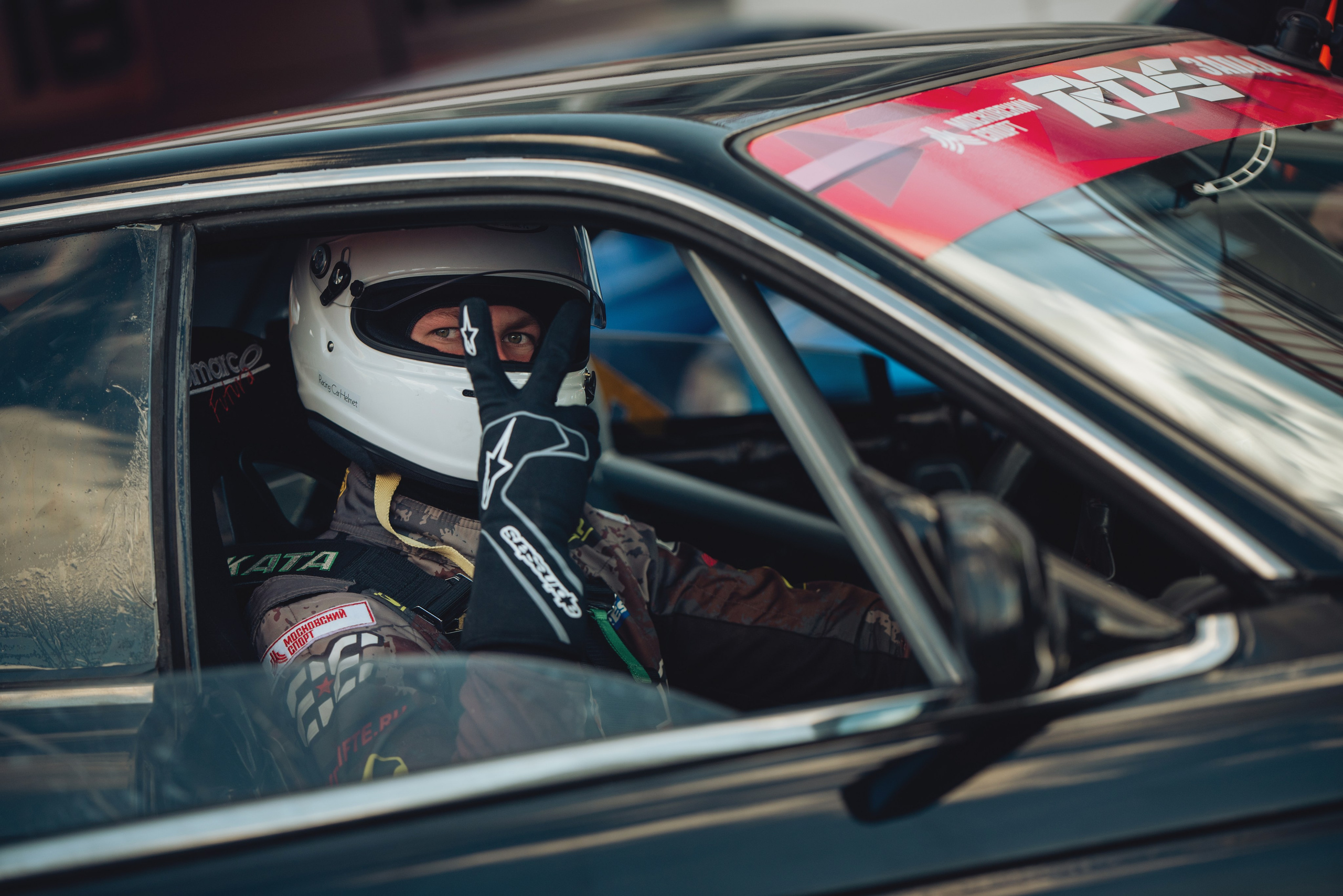 Rds запад ADM Raceway. DeLorein