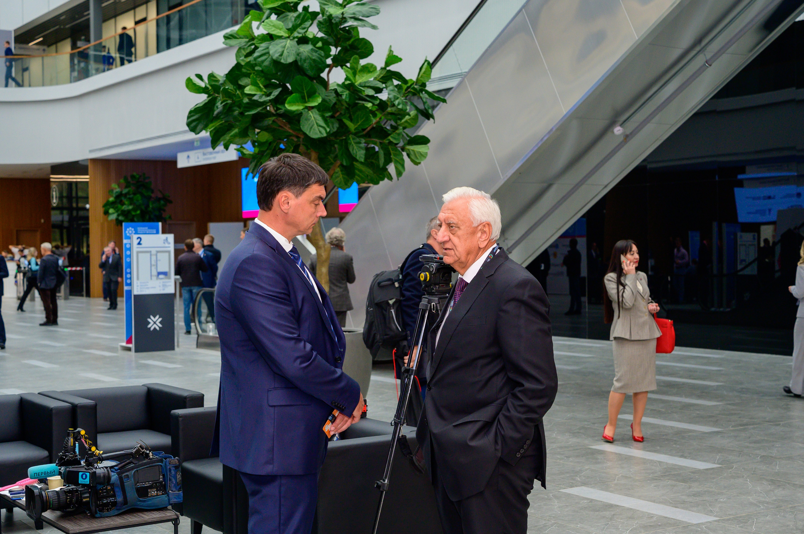 BigindustrialweekBelarus. Фотоуслуги, услуги фотографа, фотографирование важных событий