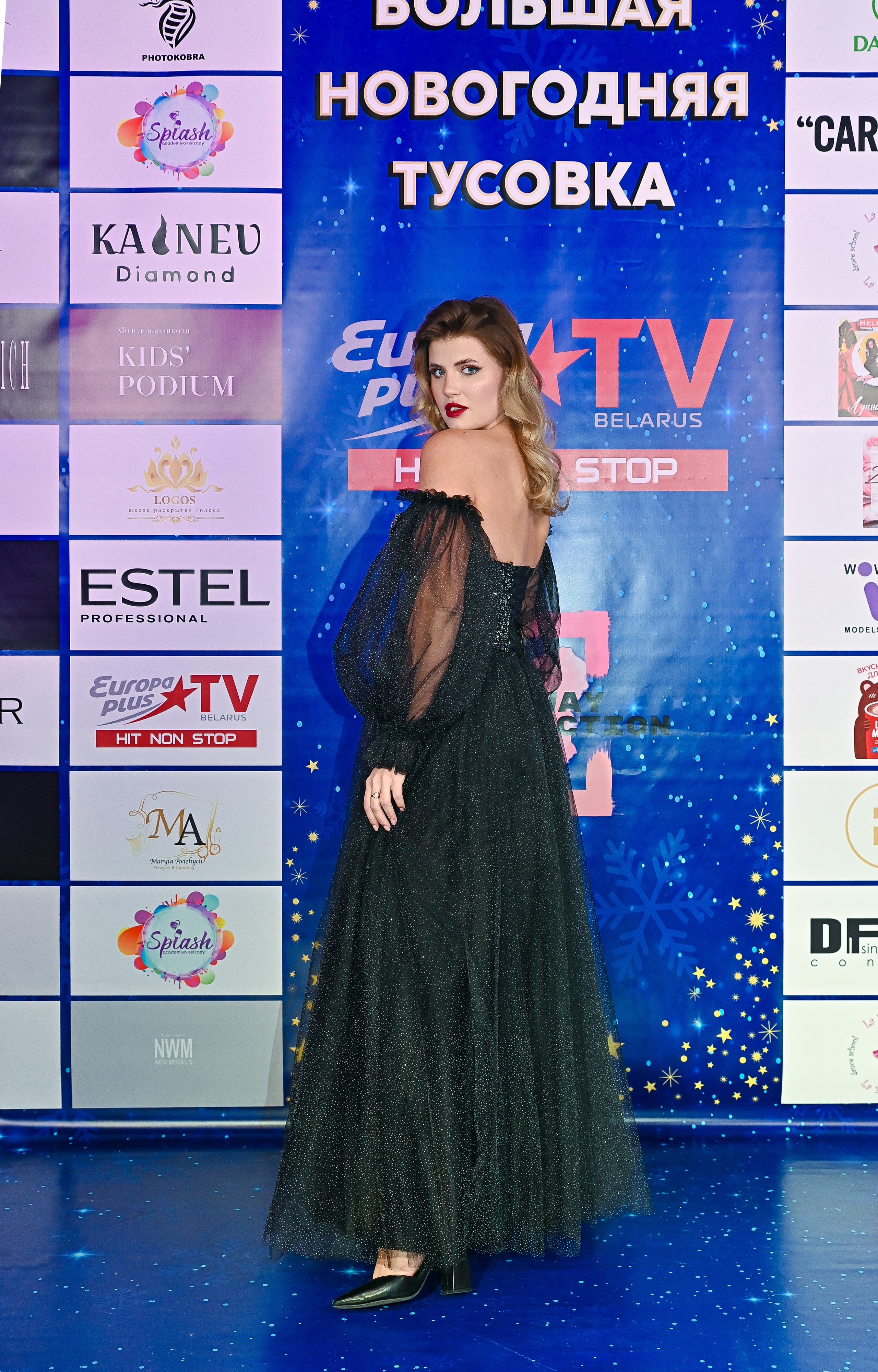 Большая новогодняя тусовка. Фотоуслуги, услуги фотографа, фотографирование важных событий