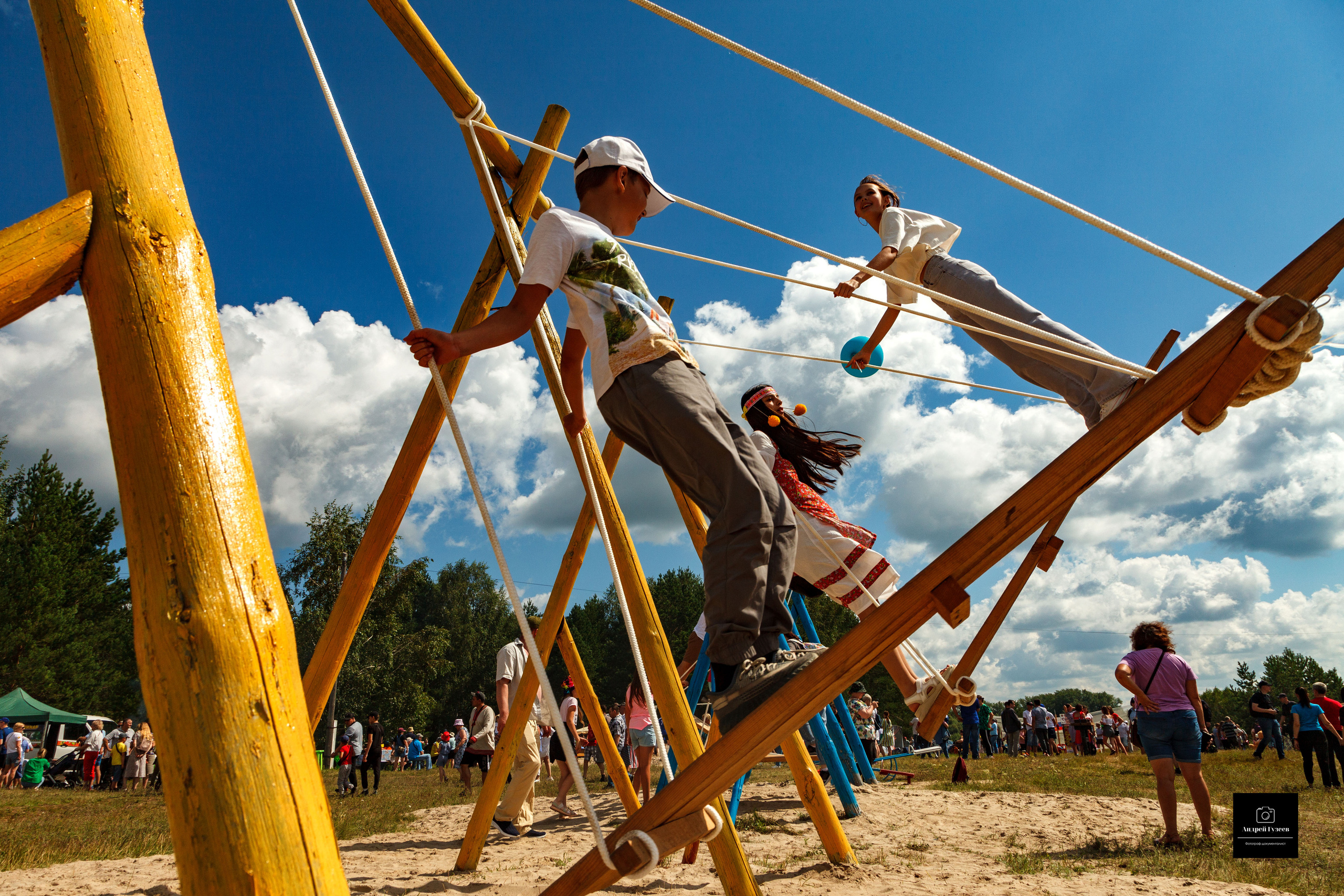Иваново-Крестовская ярмарка. Фотограф Андрей Гузеев