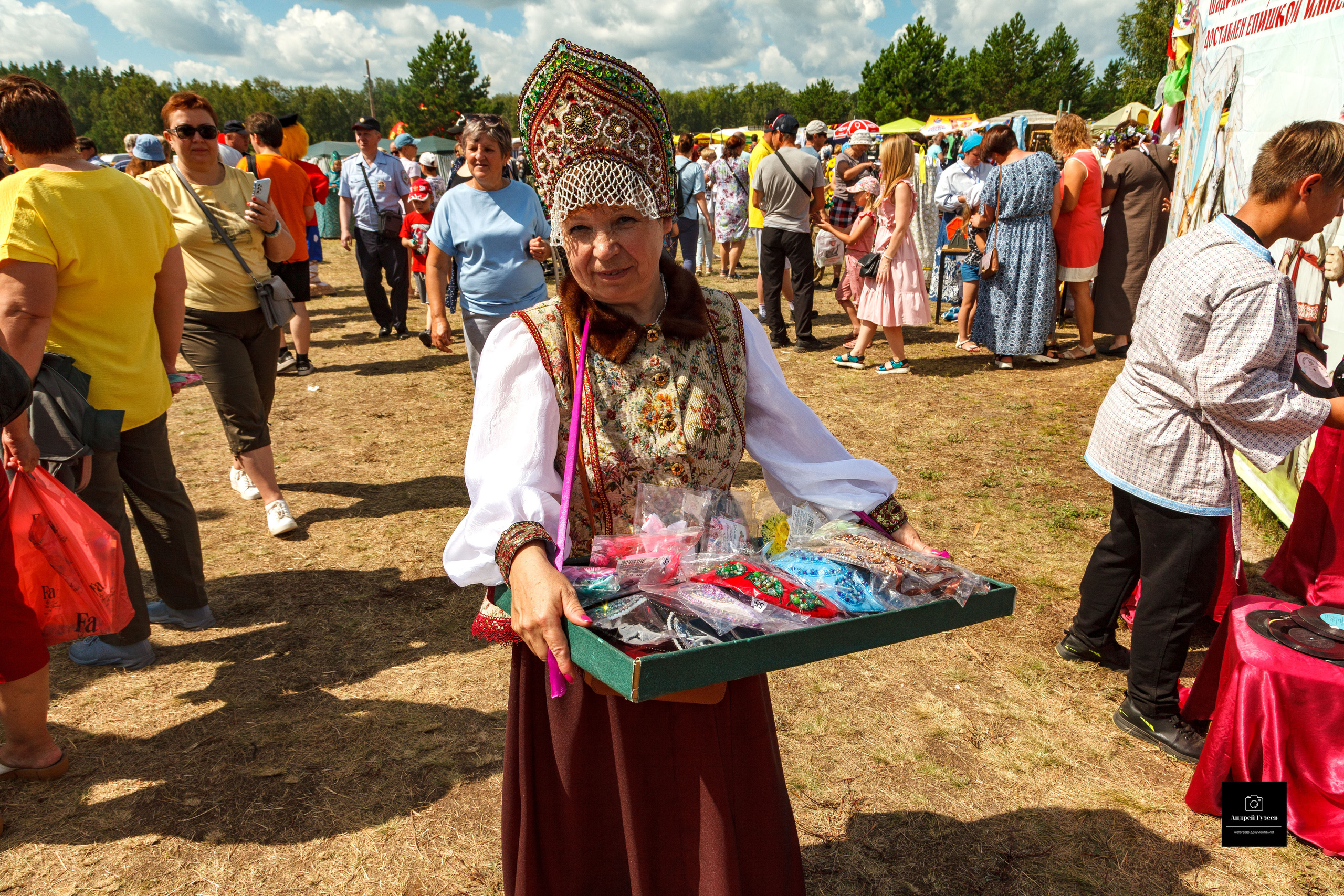 Иваново-Крестовская ярмарка. Фотограф Андрей Гузеев