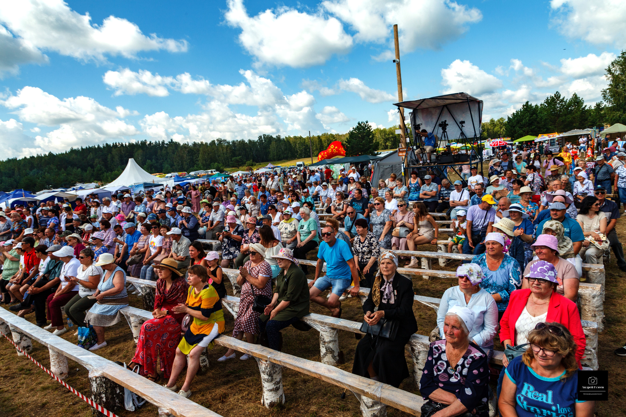 Иваново-Крестовская ярмарка. Фотограф Андрей Гузеев