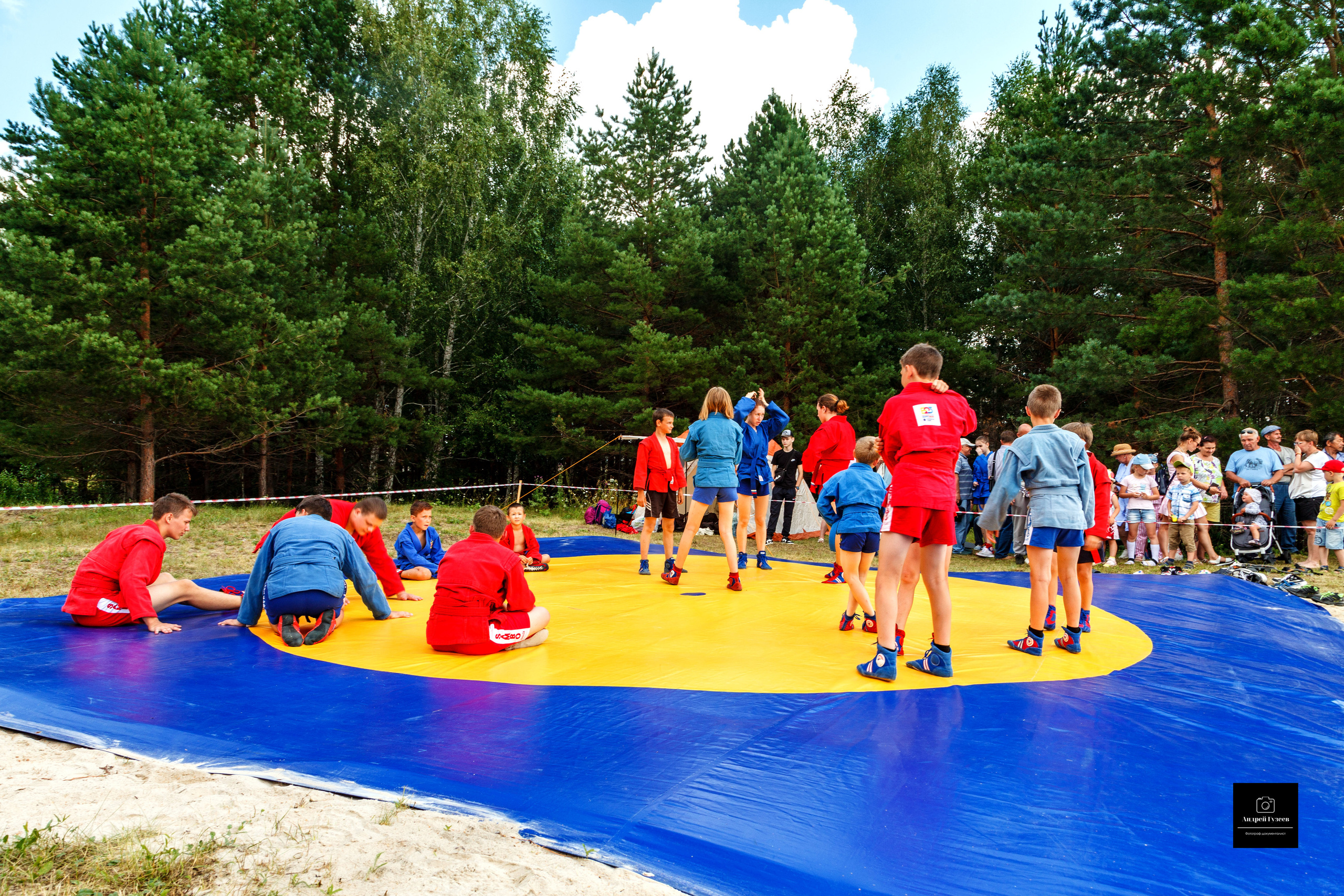Иваново-Крестовская ярмарка. Фотограф Андрей Гузеев